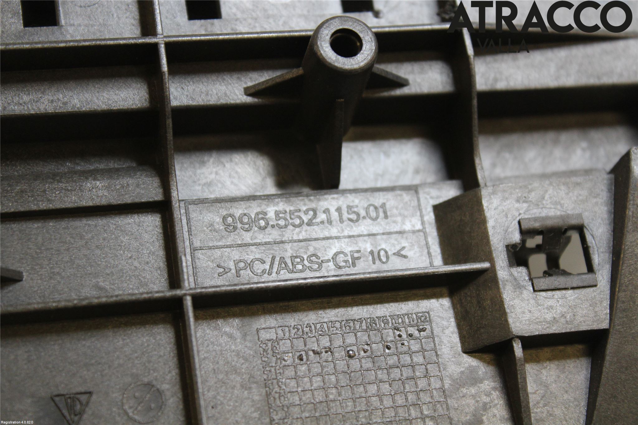 Porsche 911 (996) 98-05 Instrumentkonsoll Mitt
