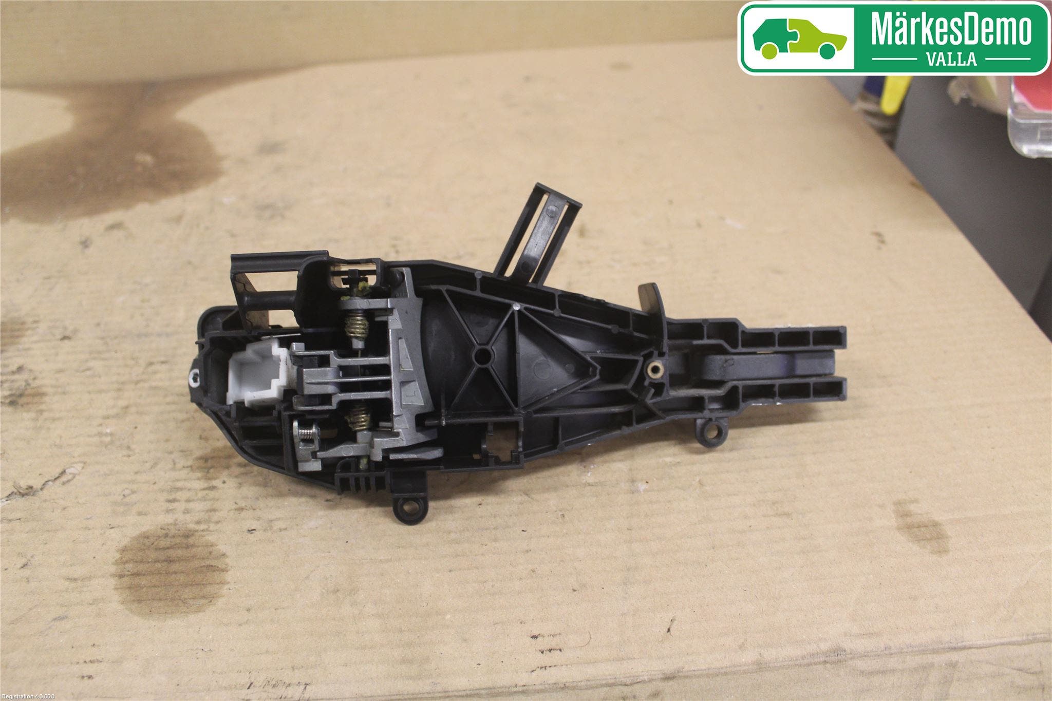 BMW X1 E84 10-15 Dörrhandtag Yttre Vä