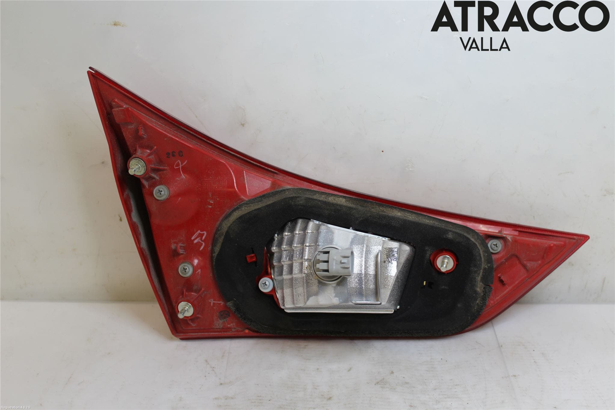 Toyota AURIS 13-19 Bakljus Lucka Hö