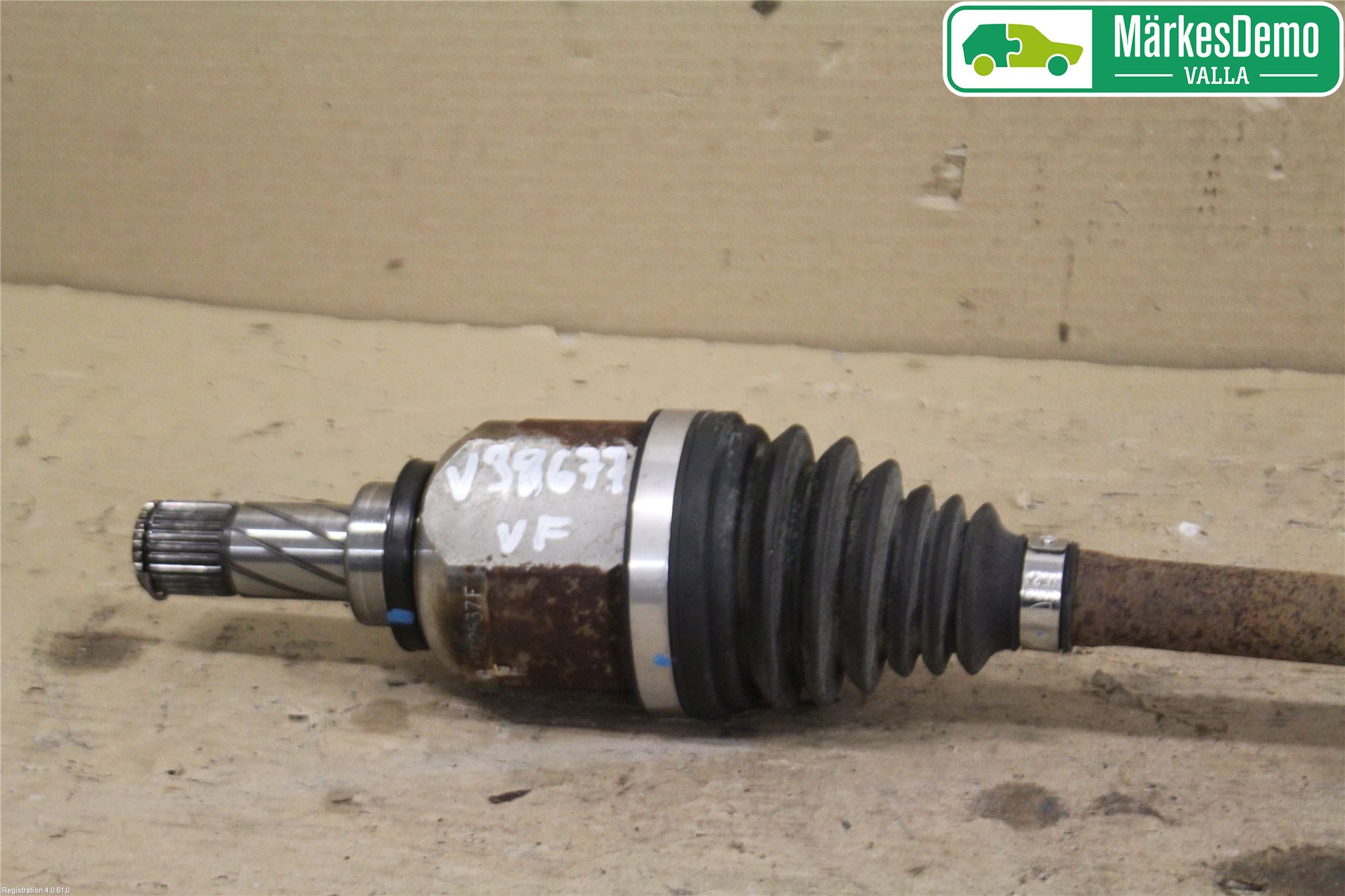 Dacia SANDERO/STEPWAY 13-20 Drivaxel Fram Vänster