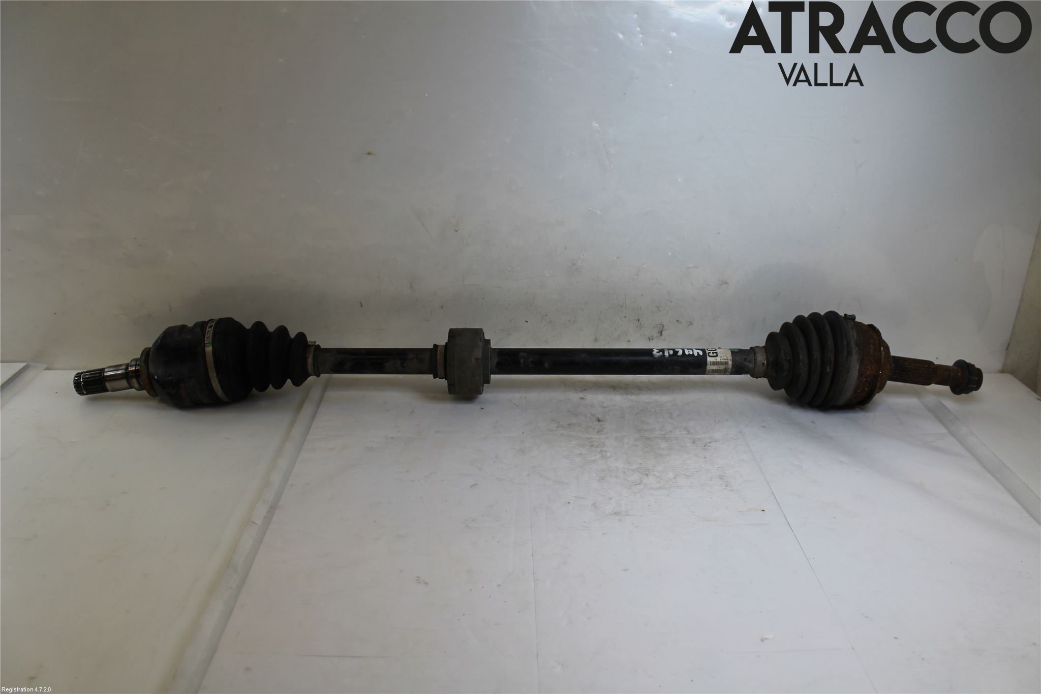 Toyota YARIS XP130 12-14 Drivaxel Fram Höger