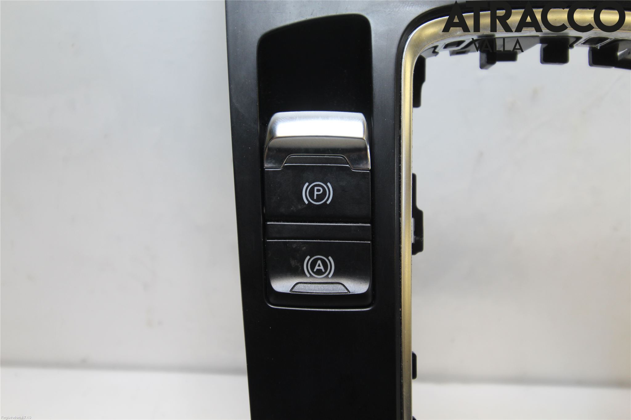 Audi Q5 09-16 Inredning Sarg Växelspak