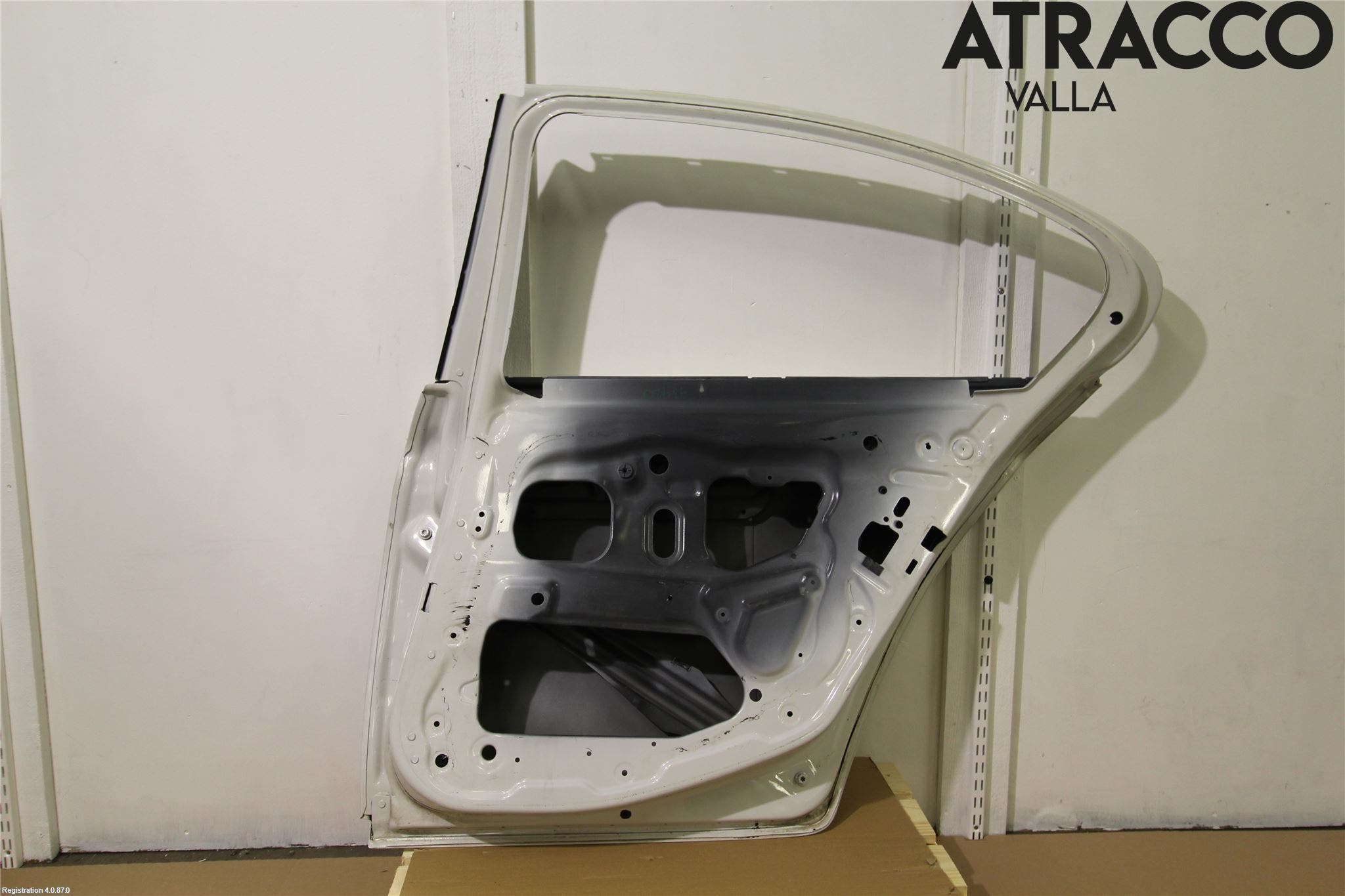 BMW 5 F10/F11/F18 09-17 Dörr Bak Höger