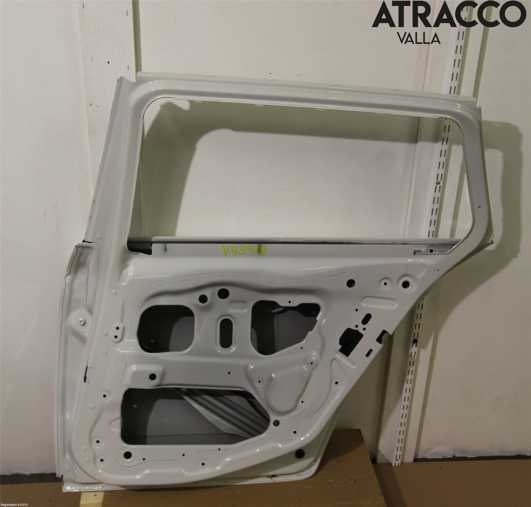 BMW 5 F10/F11/F18 09-17 Dörr Bak Höger