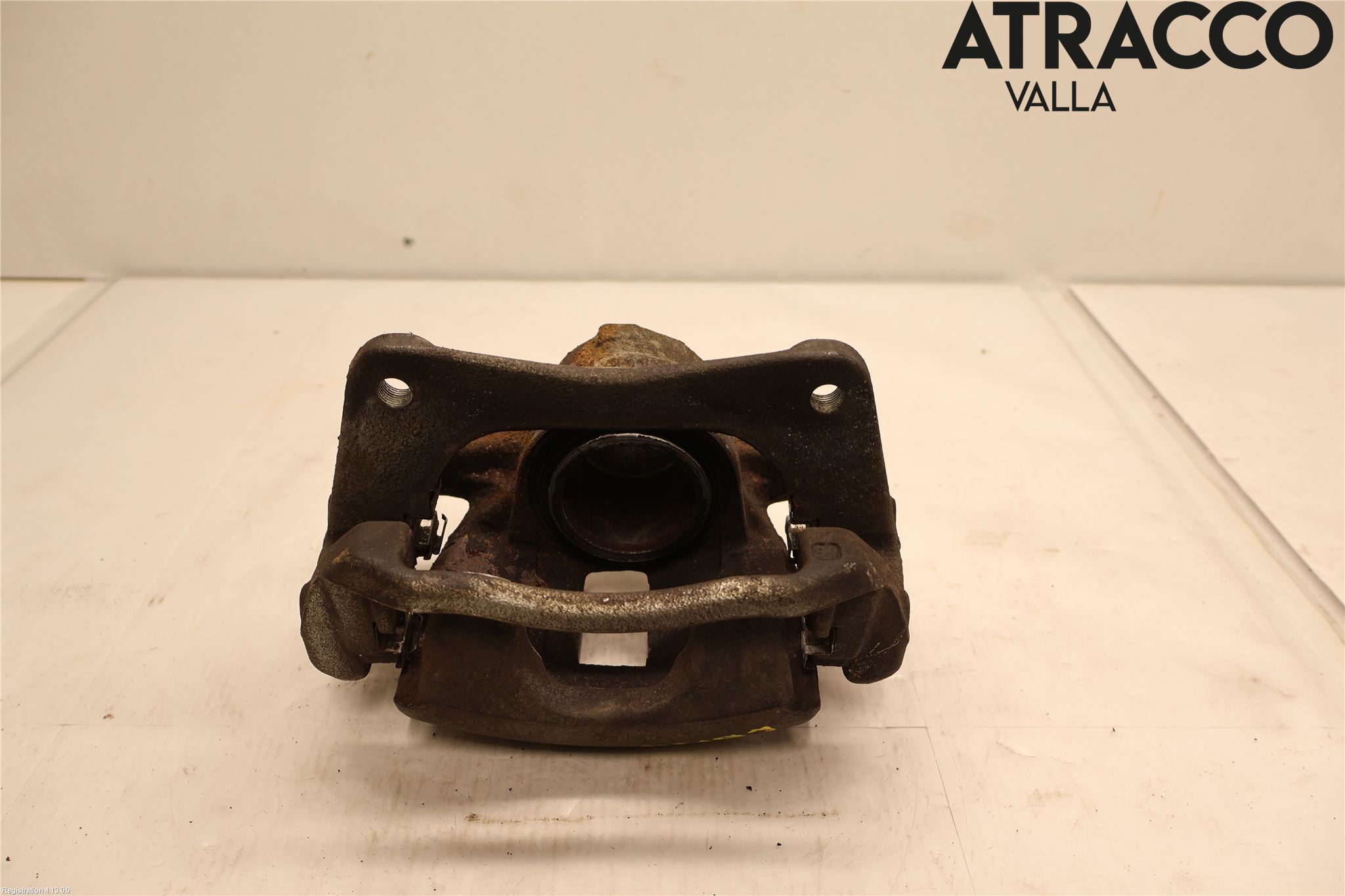 Toyota C-HR 16-23 Bromsok Fram Höger