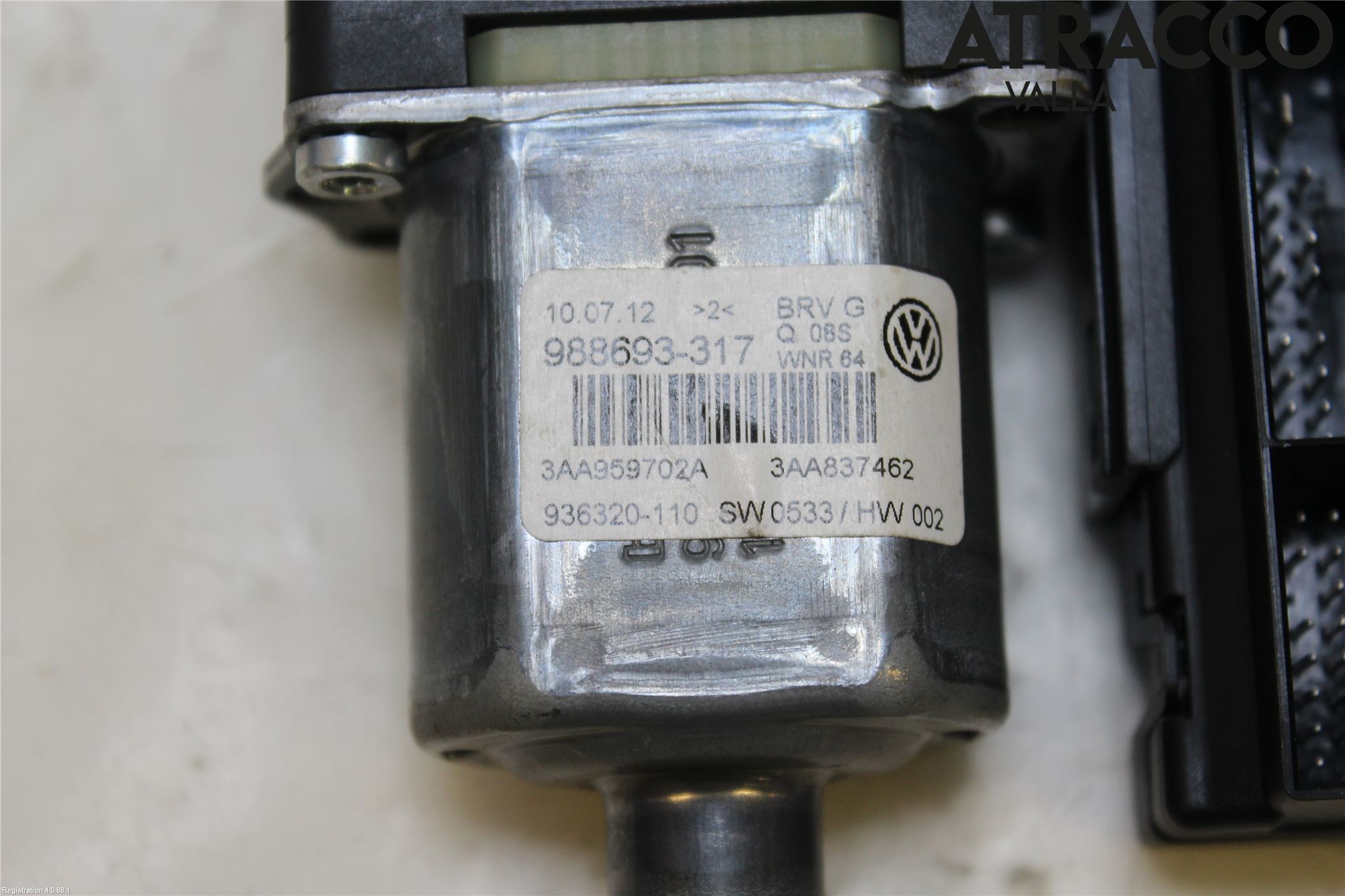 Volkswagen VW PASSAT 11-14 Fönsterhissmotor