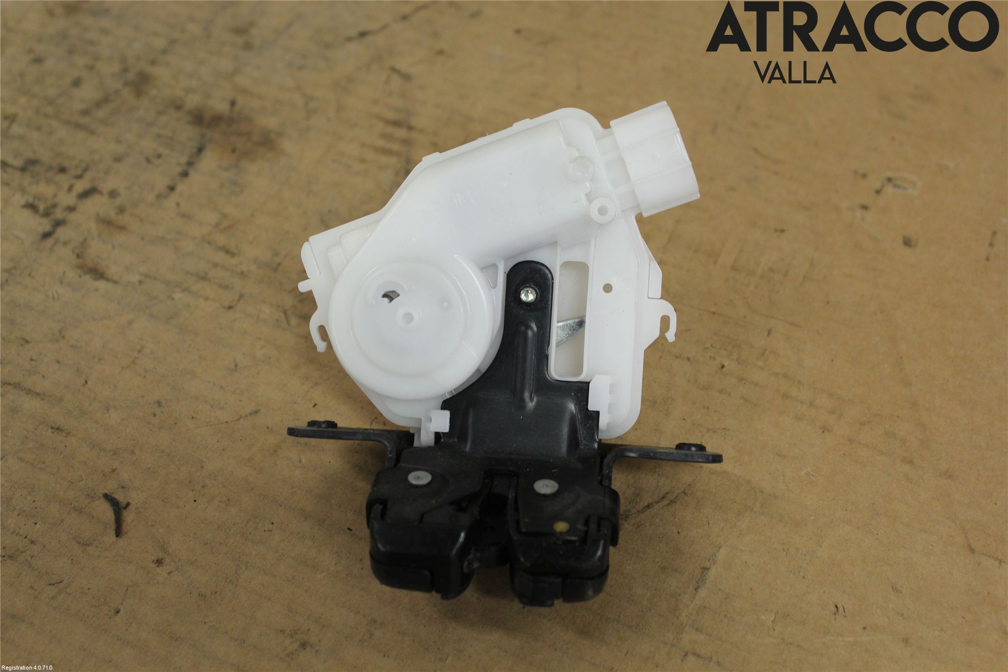 Toyota AURIS 13-19 Låskista Baklucka