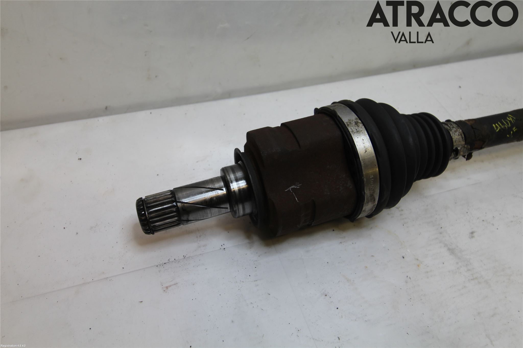 Opel CORSA D 07-14 Drivaxel Fram Vänster
