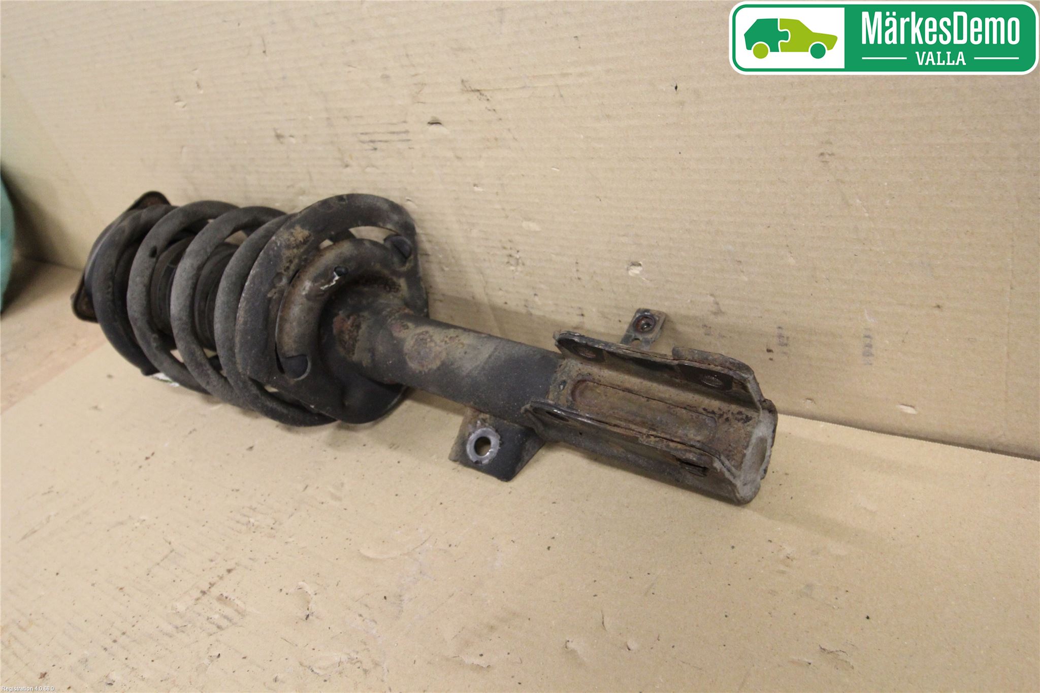 Fiat FREEMONT Fjäderben Fram Höger