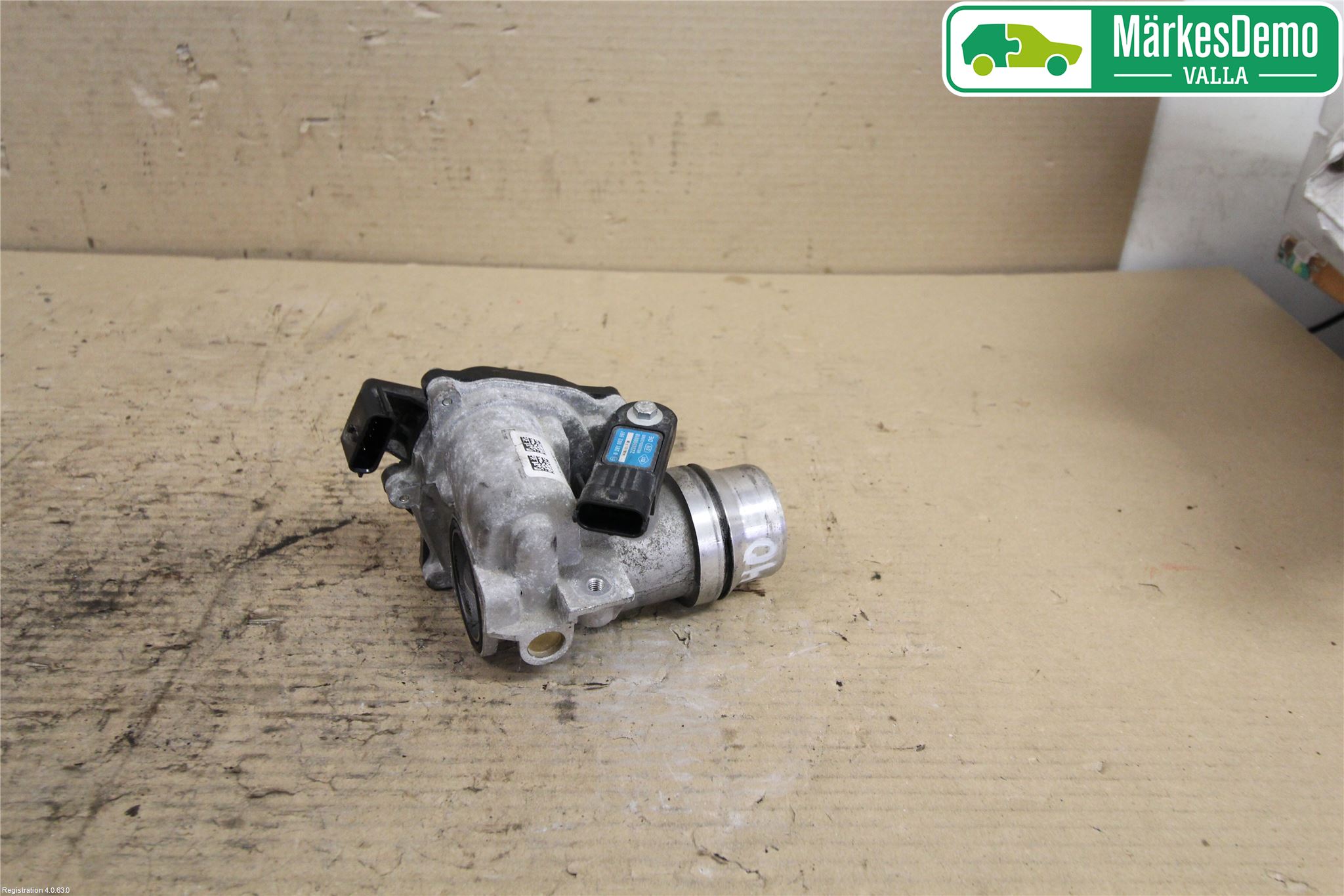 Dacia DUSTER 10-17 Injspjällhus