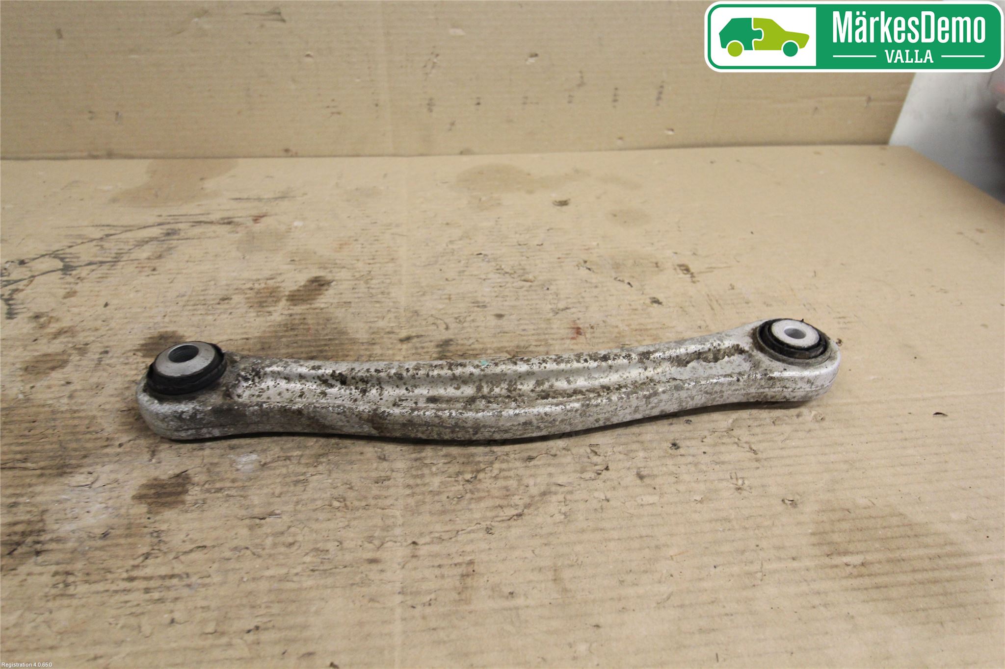 Audi Q7/SQ7 Bärarm Bak Övre Höger