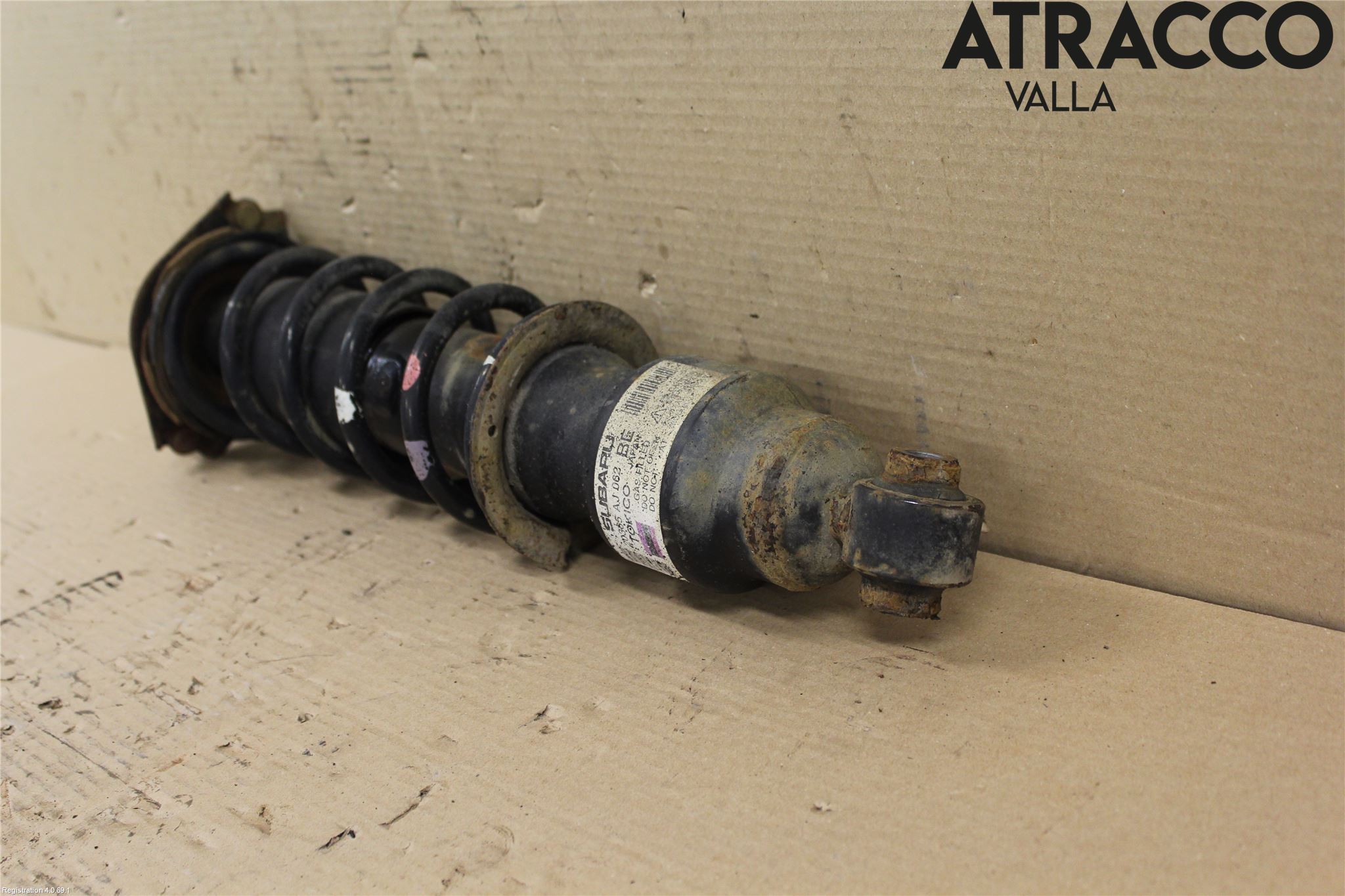 Subaru OUTBACK 10-15 Fjäderben Bak Vänster