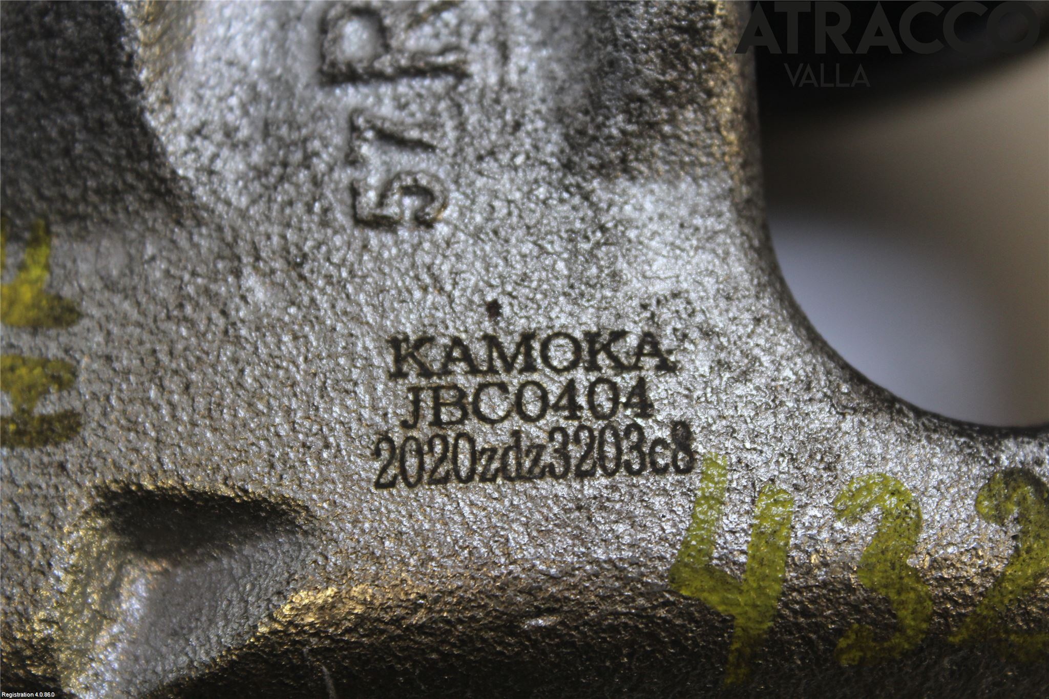 Toyota AVENSIS 03-06 Bromsok Fram Höger