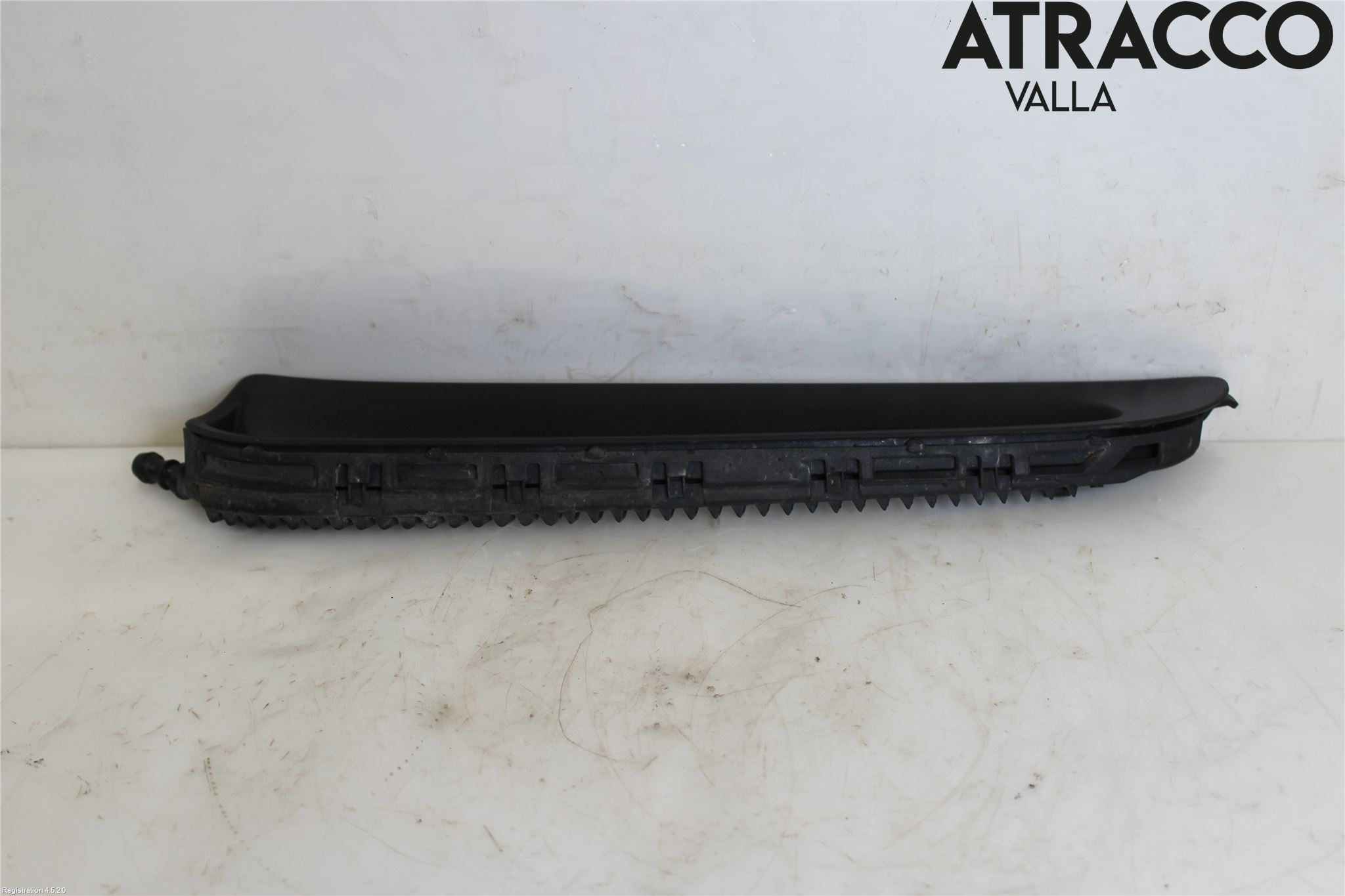 Porsche PANAMERA 09- List Framskärm Vä