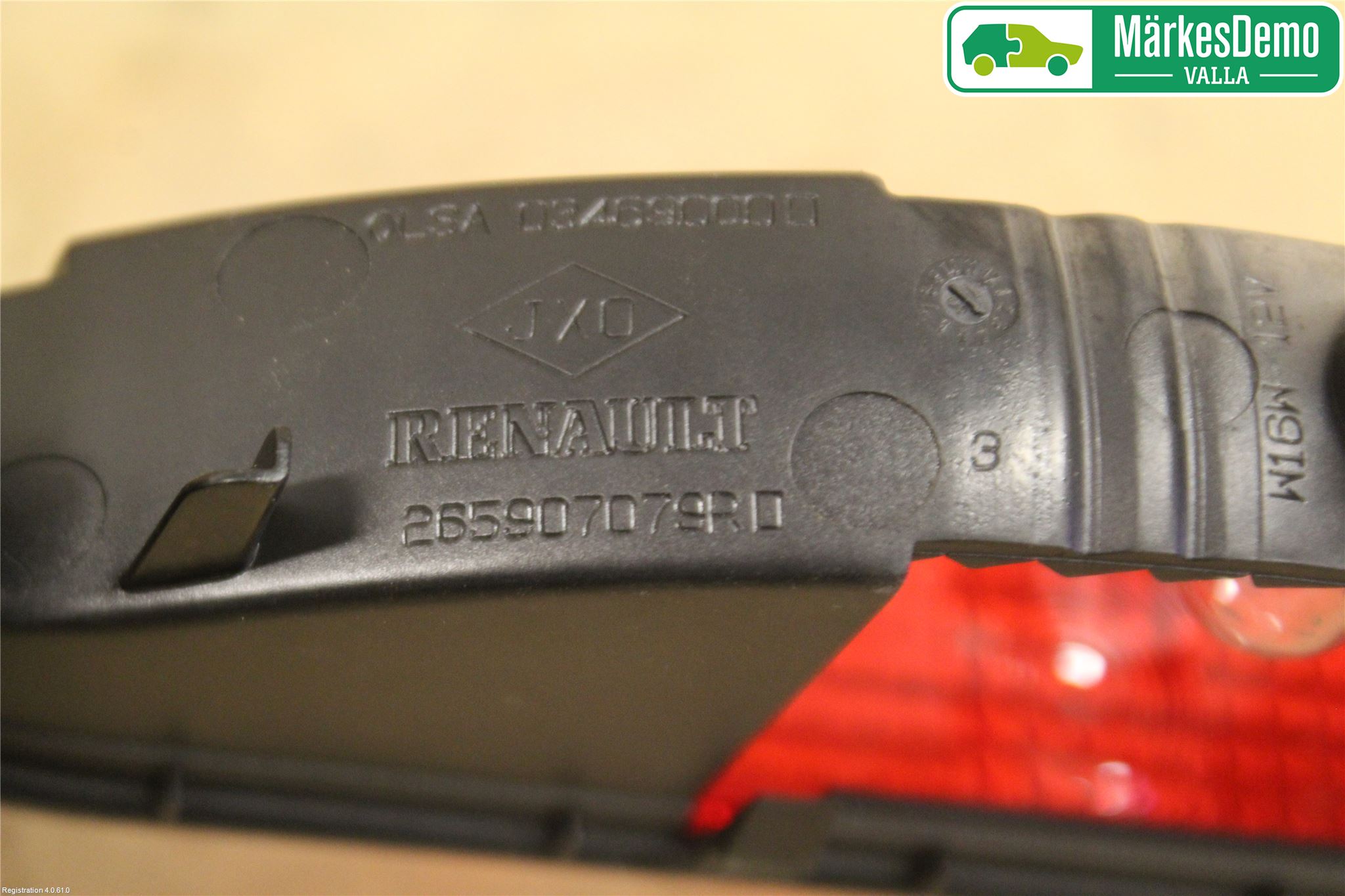 Dacia SANDERO/STEPWAY 13-20 Bromsljus Bakruta