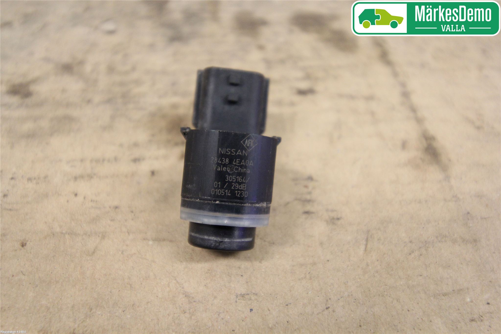 Nissan QASHQAI 14-17 Parkeringshjälp Frontsensor