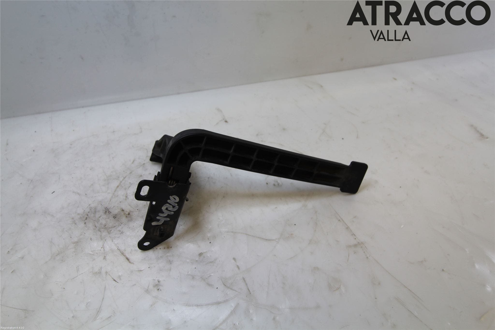 Opel GRANDLAND X 18- Huv Spärr