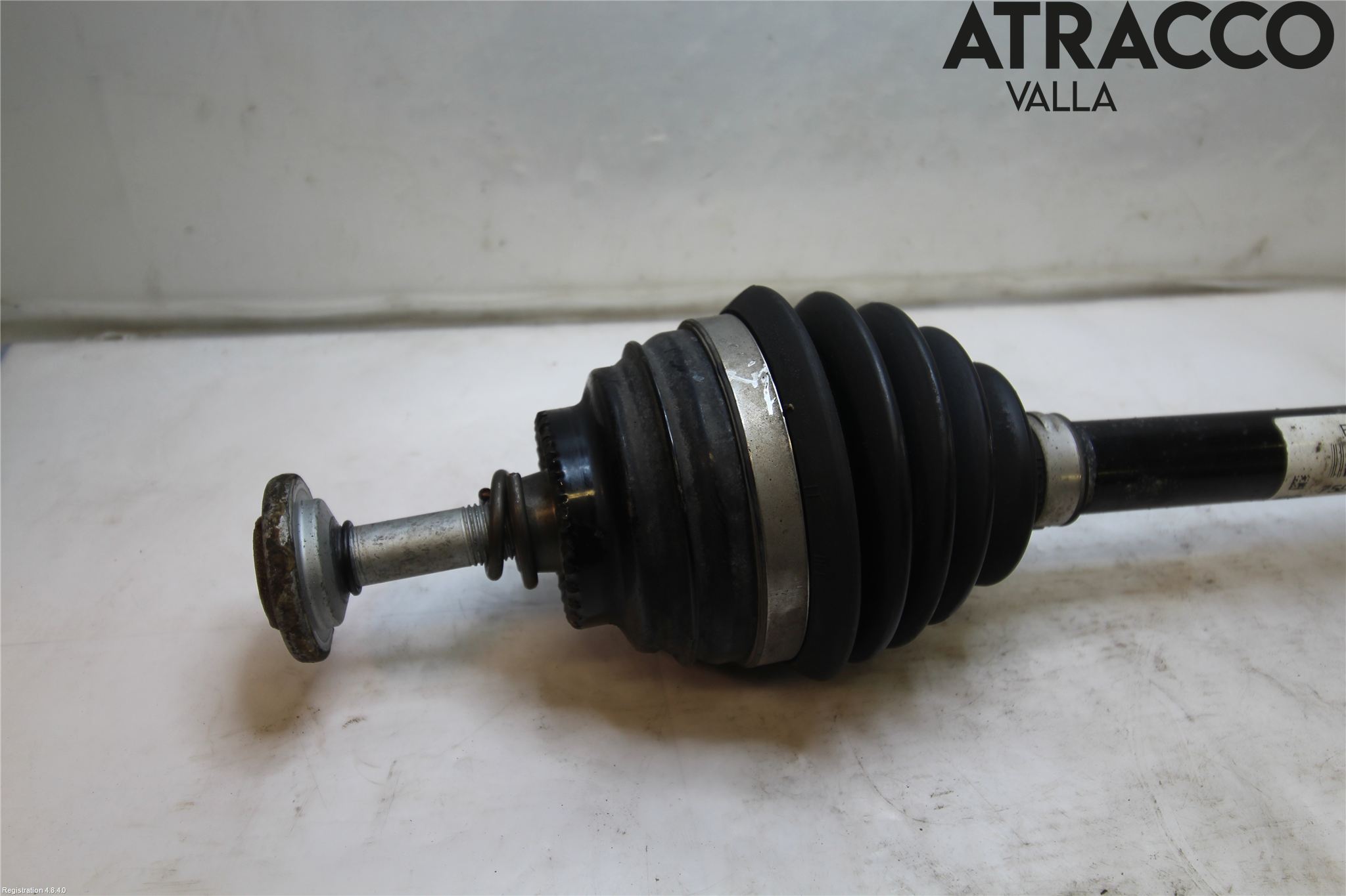 BMW 3 F30/F31/F80 12-19 Drivaxel Fram Vänster