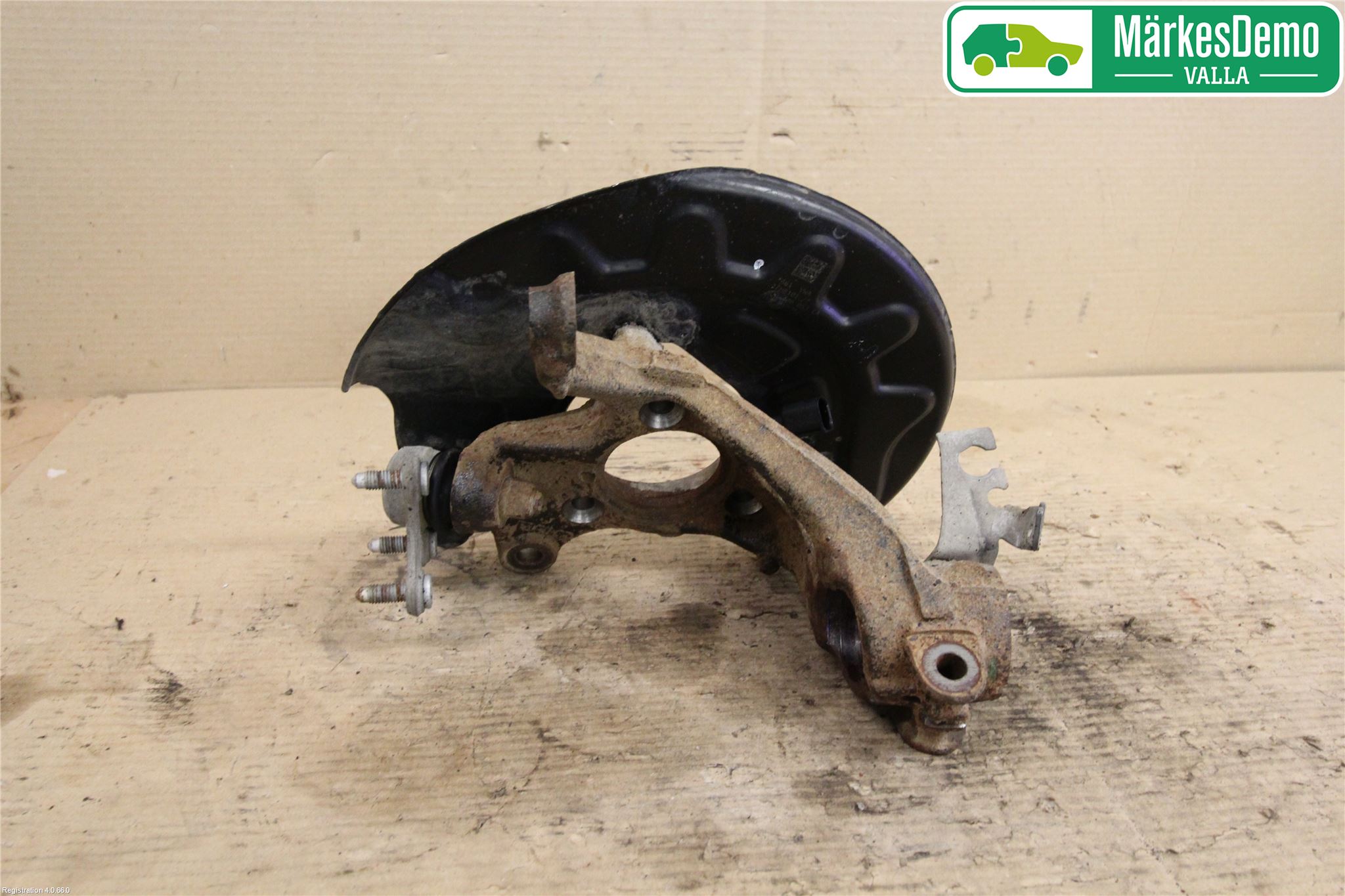 Skoda SUPERB 09-15 Styrspindel Lagerhus Vä