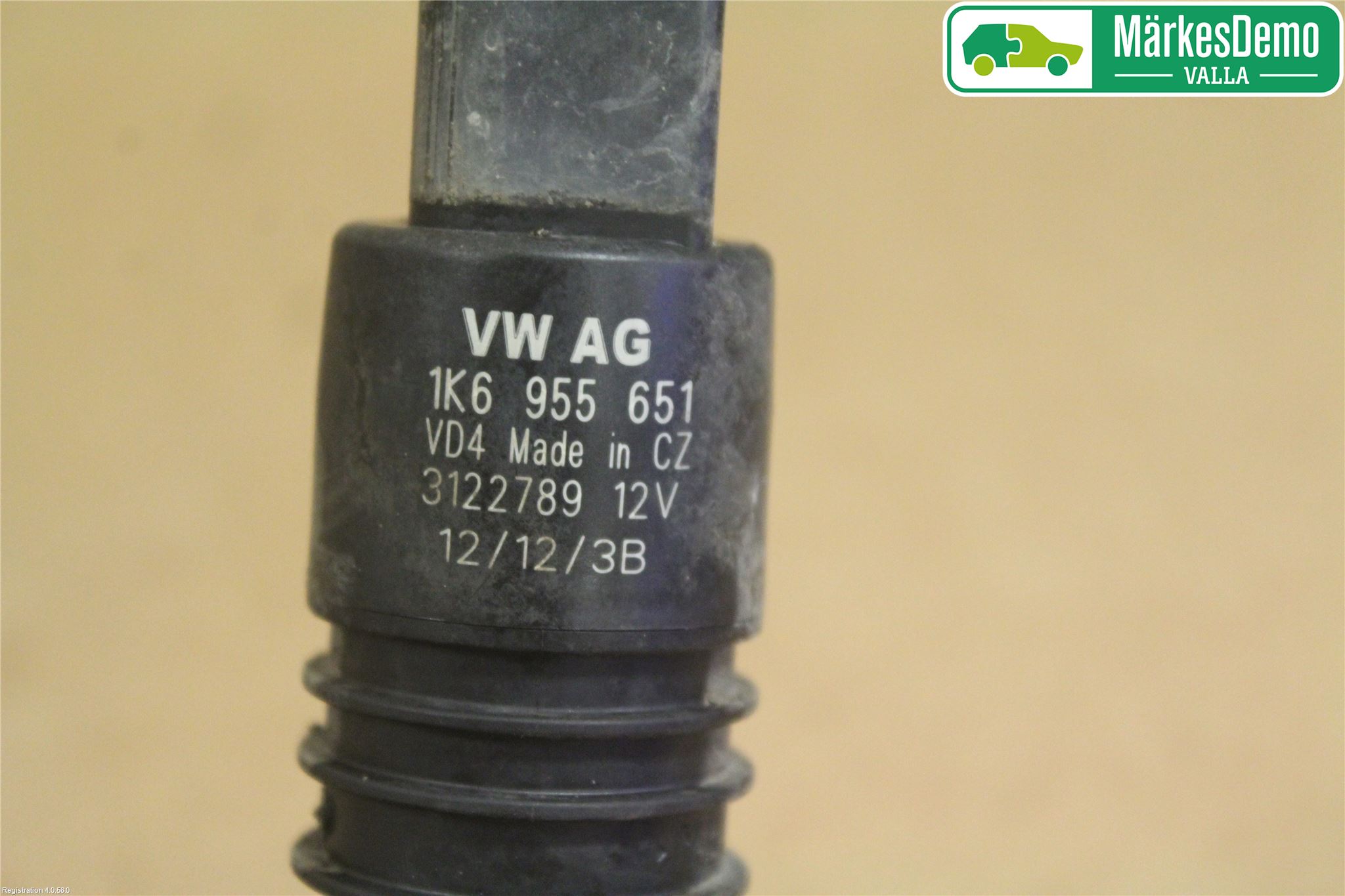 Skoda OCTAVIA (1Z) 05-13 Spolarpump Vindruta