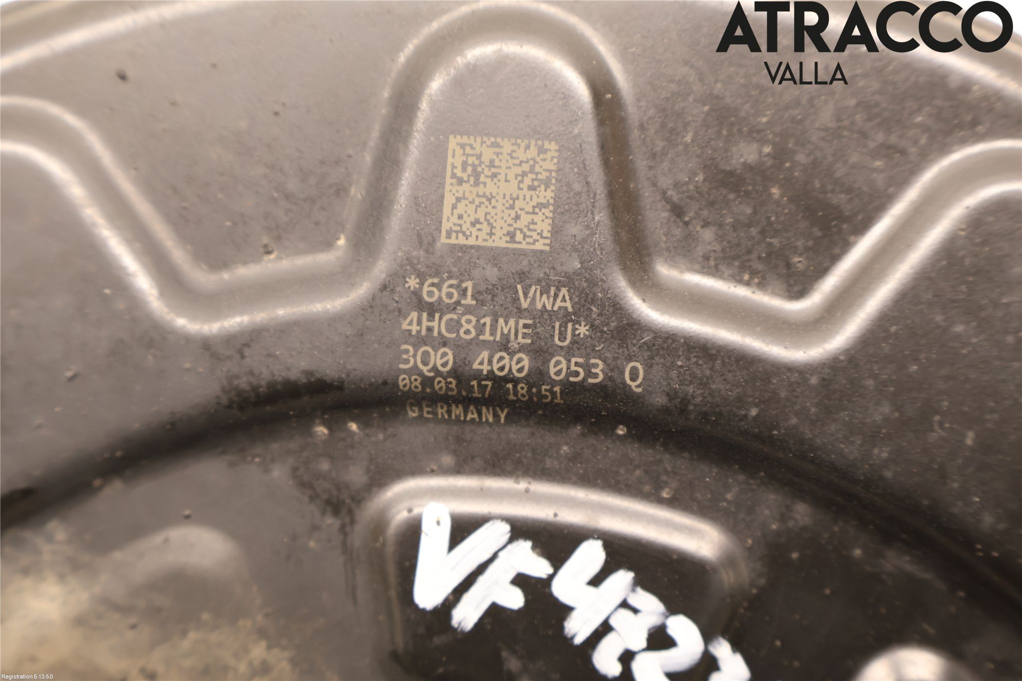 Volkswagen VW PASSAT 15-19 Bromssköld Fram