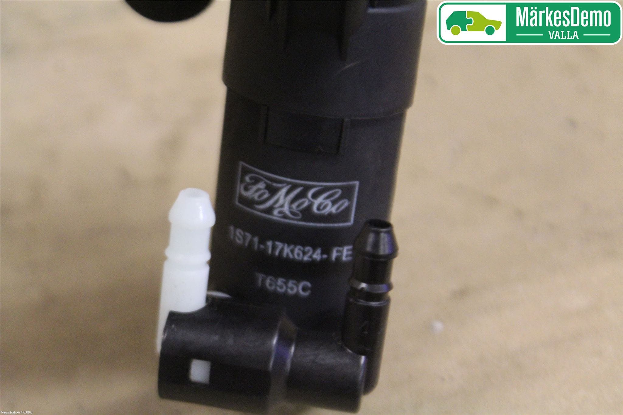 Volvo V50 08-12 Spolarpump Vindruta