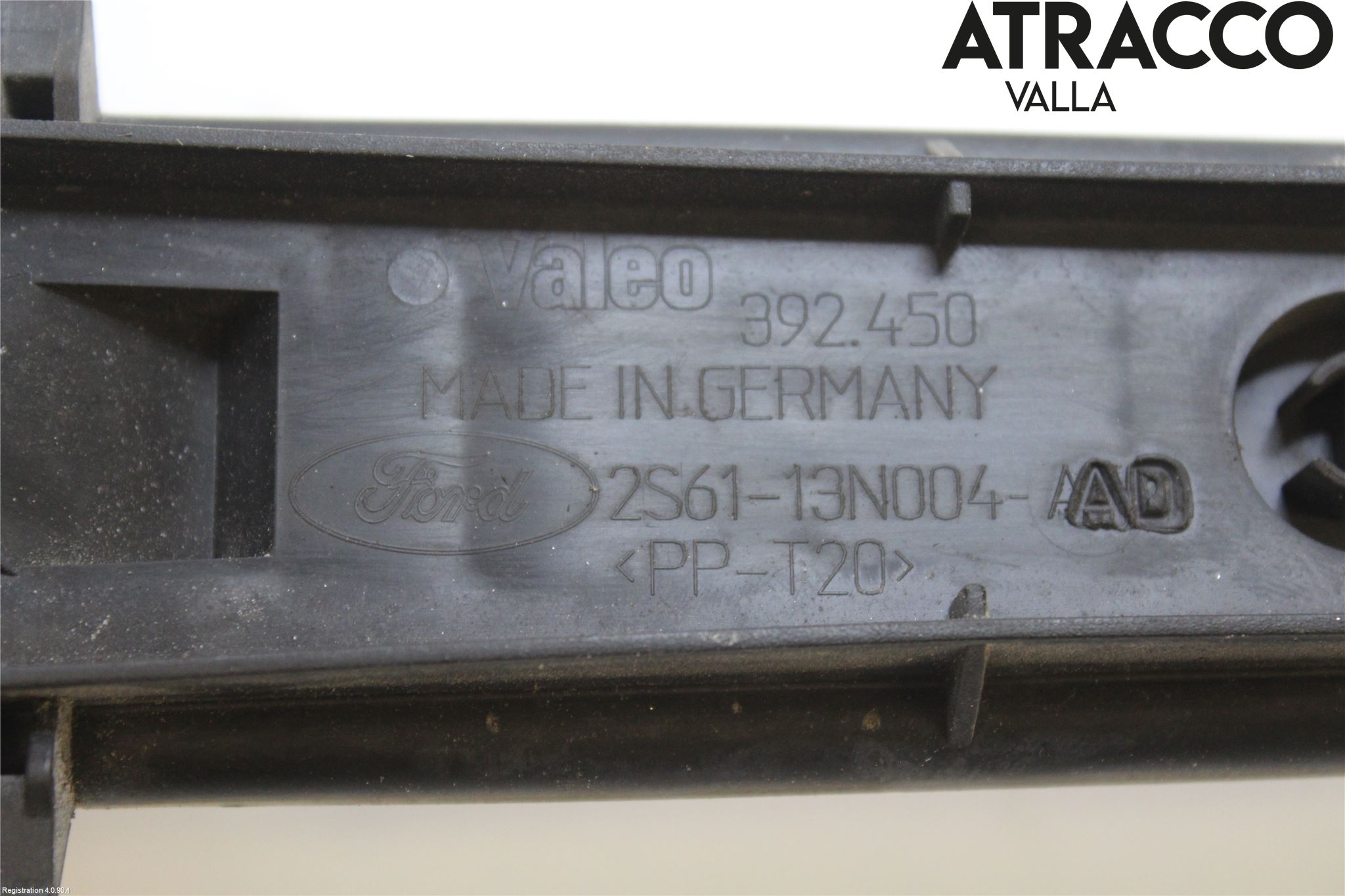 Ford FIESTA     02-05 Bakljusinsats-Lamphvä