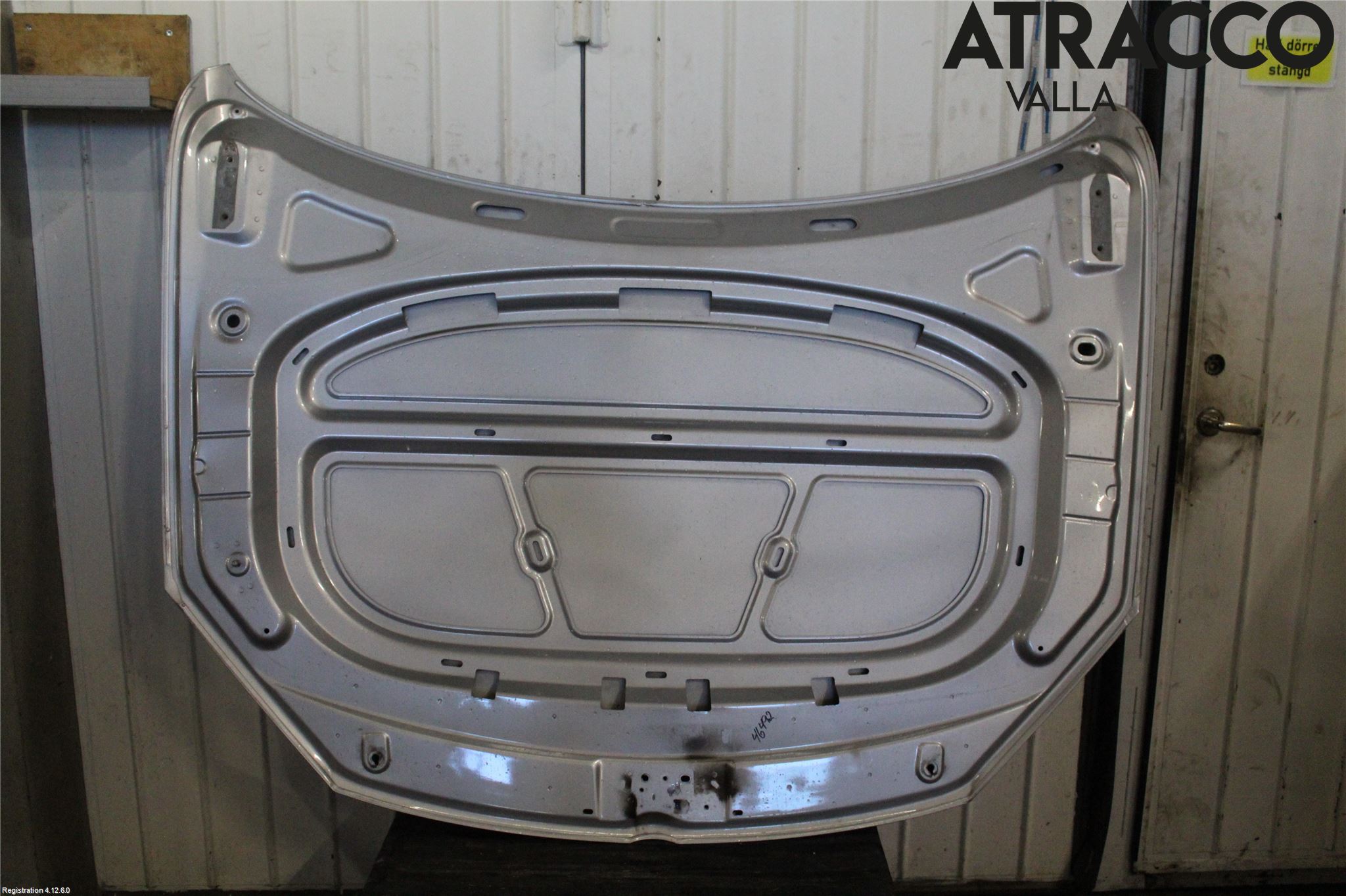 Volkswagen VW TOUAREG 7P 11-18 Huv Fram