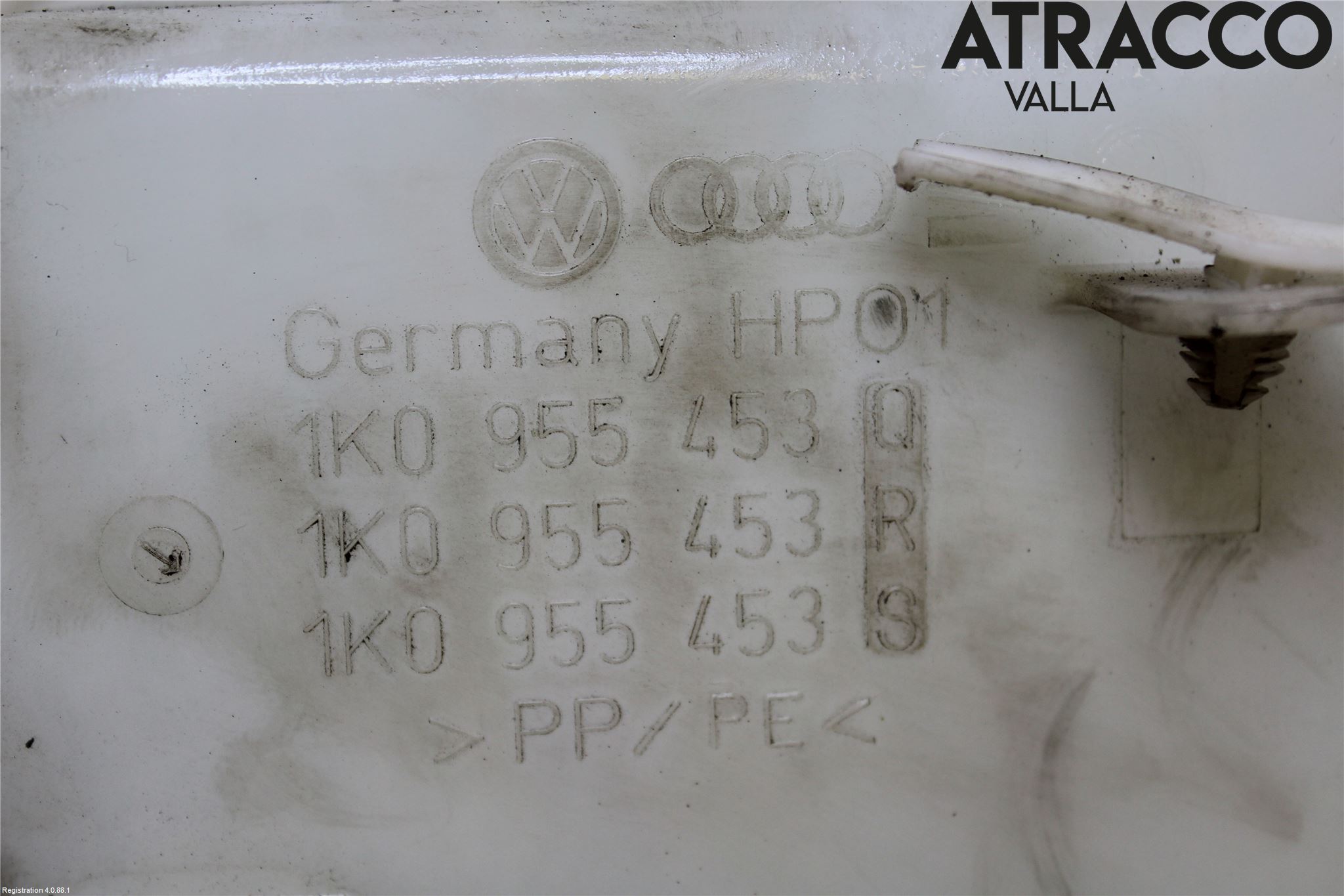 Volkswagen VW GOLF V 04-09 Spolartank Vindruta-Strål