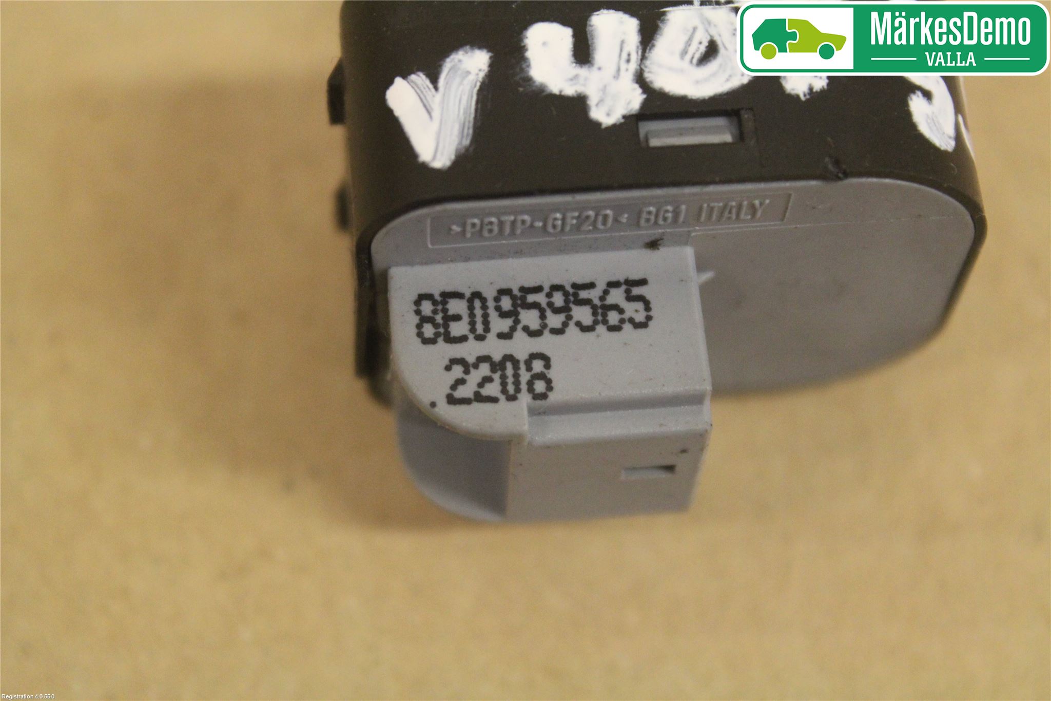 Audi A6/S6     05-11 Strömställare Spegel