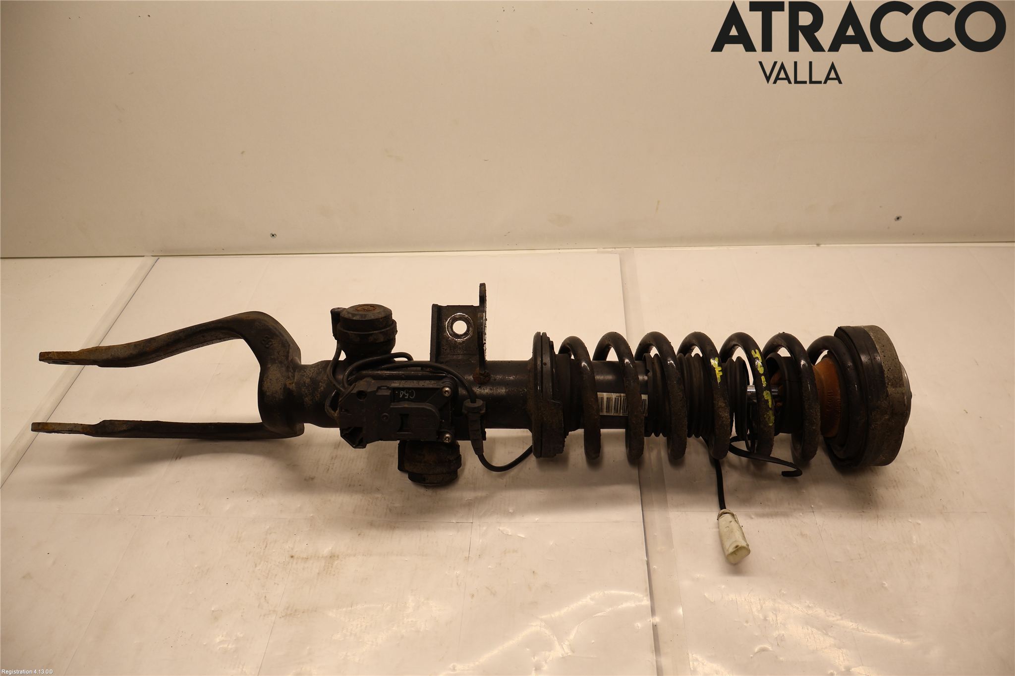 BMW 5 F10/F11/F18 09-17 Fjäderben Fram Vänster