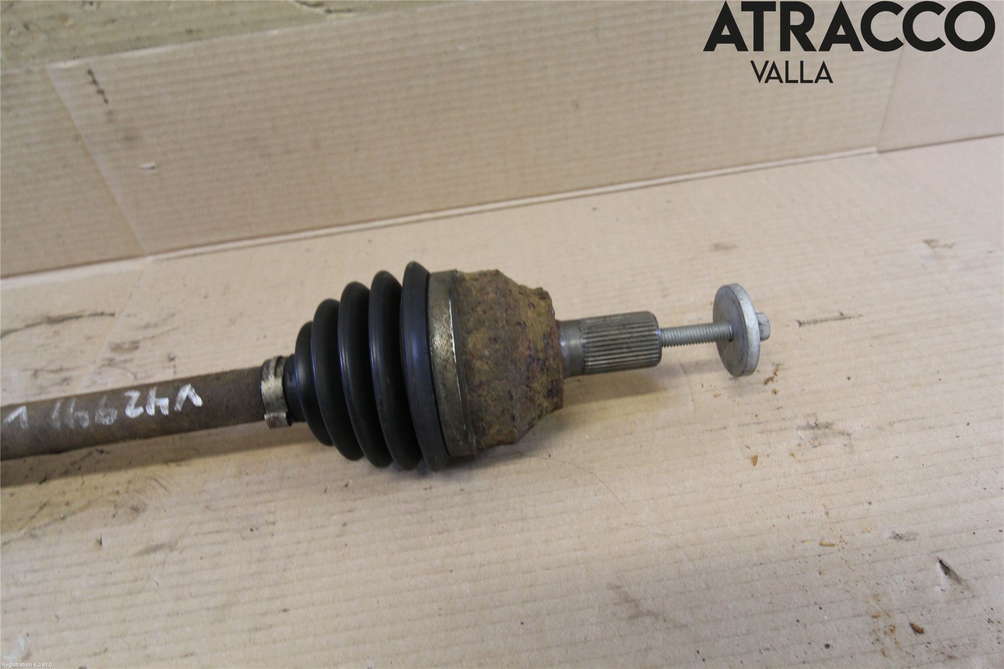 Volvo V50 04-07 Drivaxel Fram Vänster