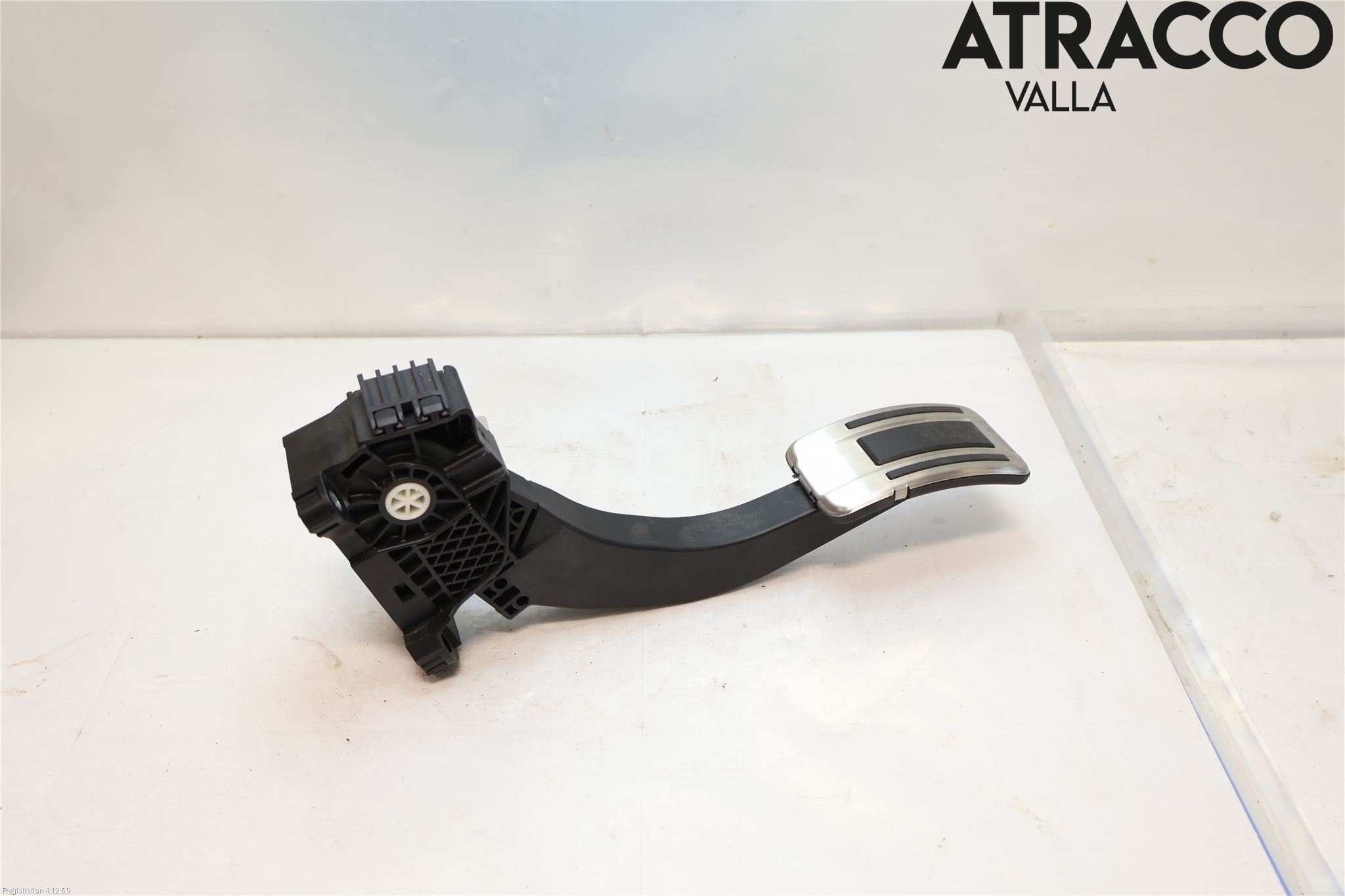 Opel ASTRA L 22- Gaspedal