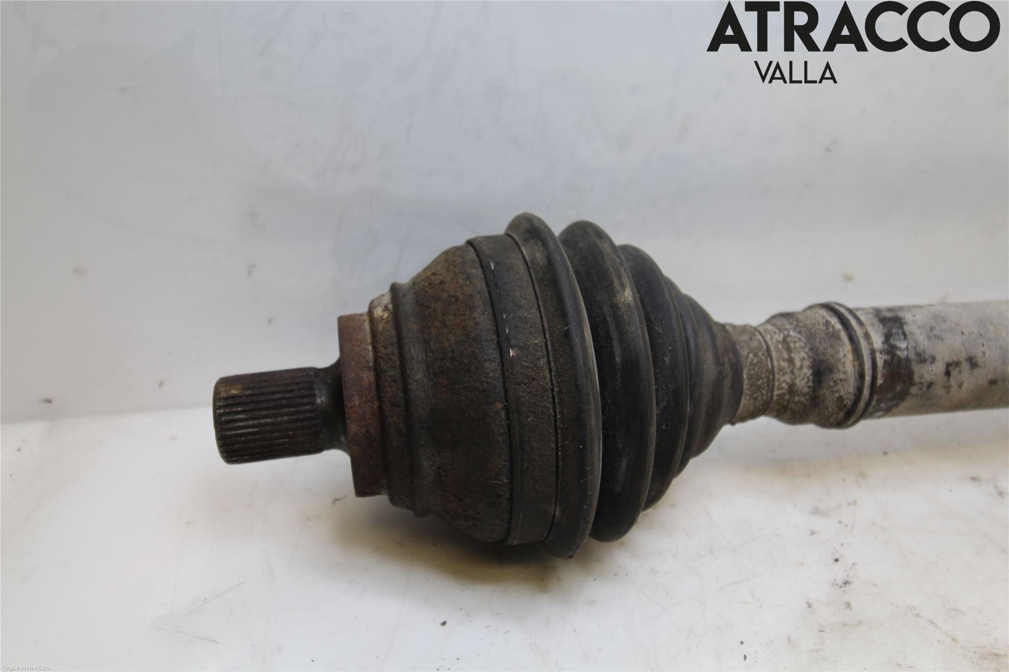 Volkswagen VW GOLF VI 09-13 Drivaxel Fram Höger