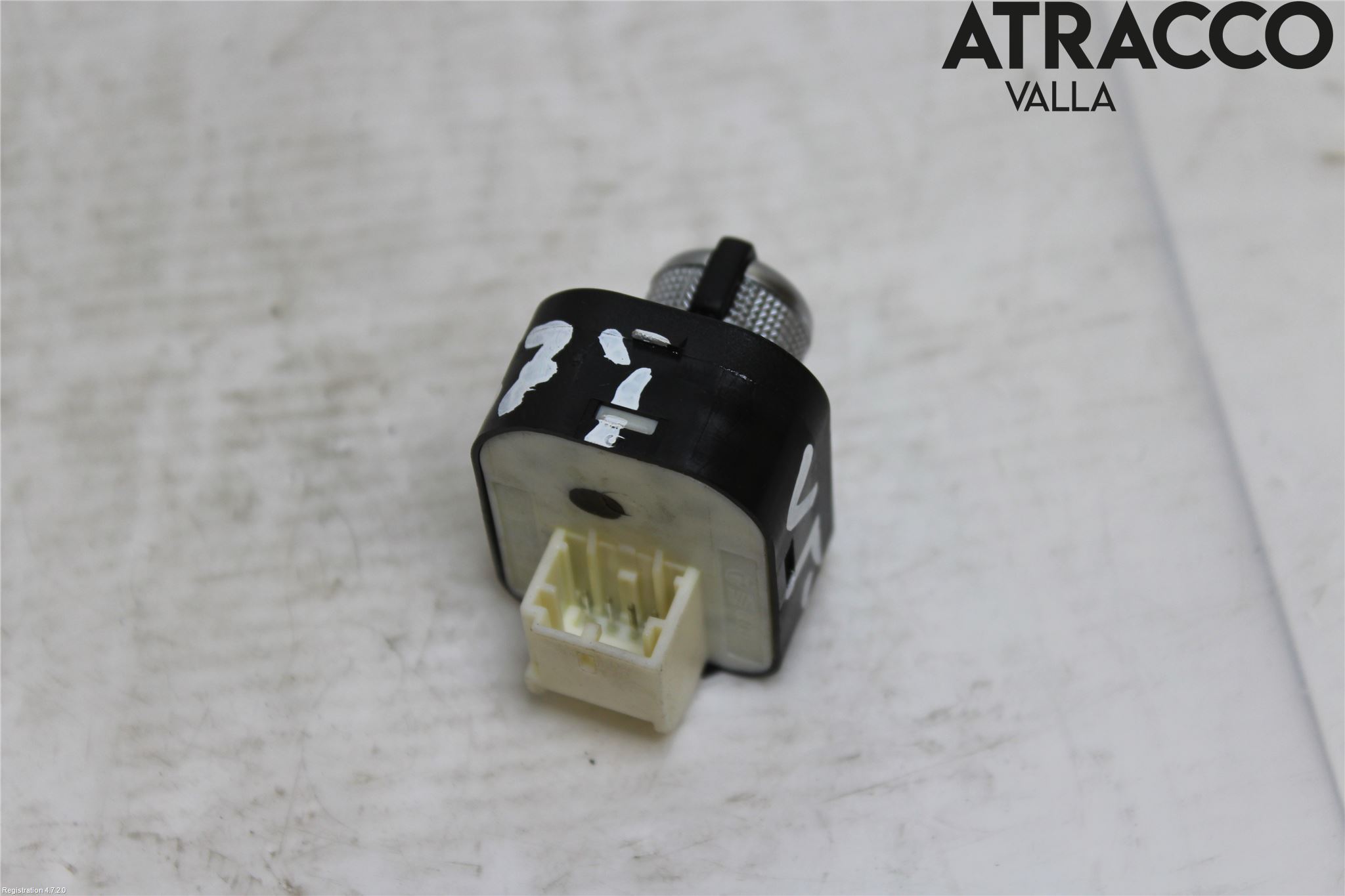 Audi A6 ALLROAD 12-18 Strömställare Spegel