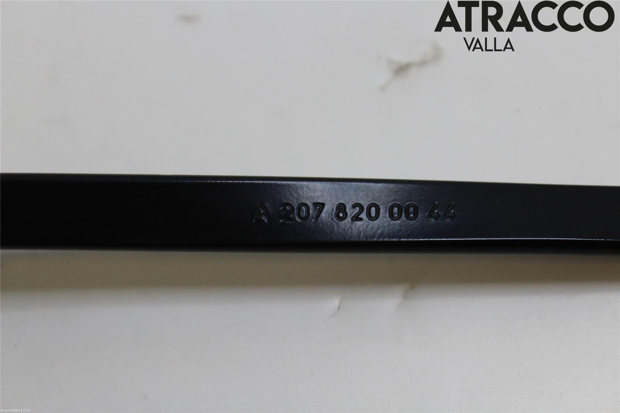Mercedes-Benz MB E-KLASS (W212) 09-16 Torkararm Armar Vindruta