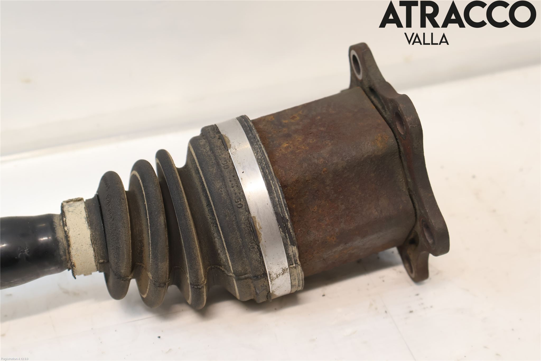 Audi A4/S4 05-07 Drivaxel Fram Höger