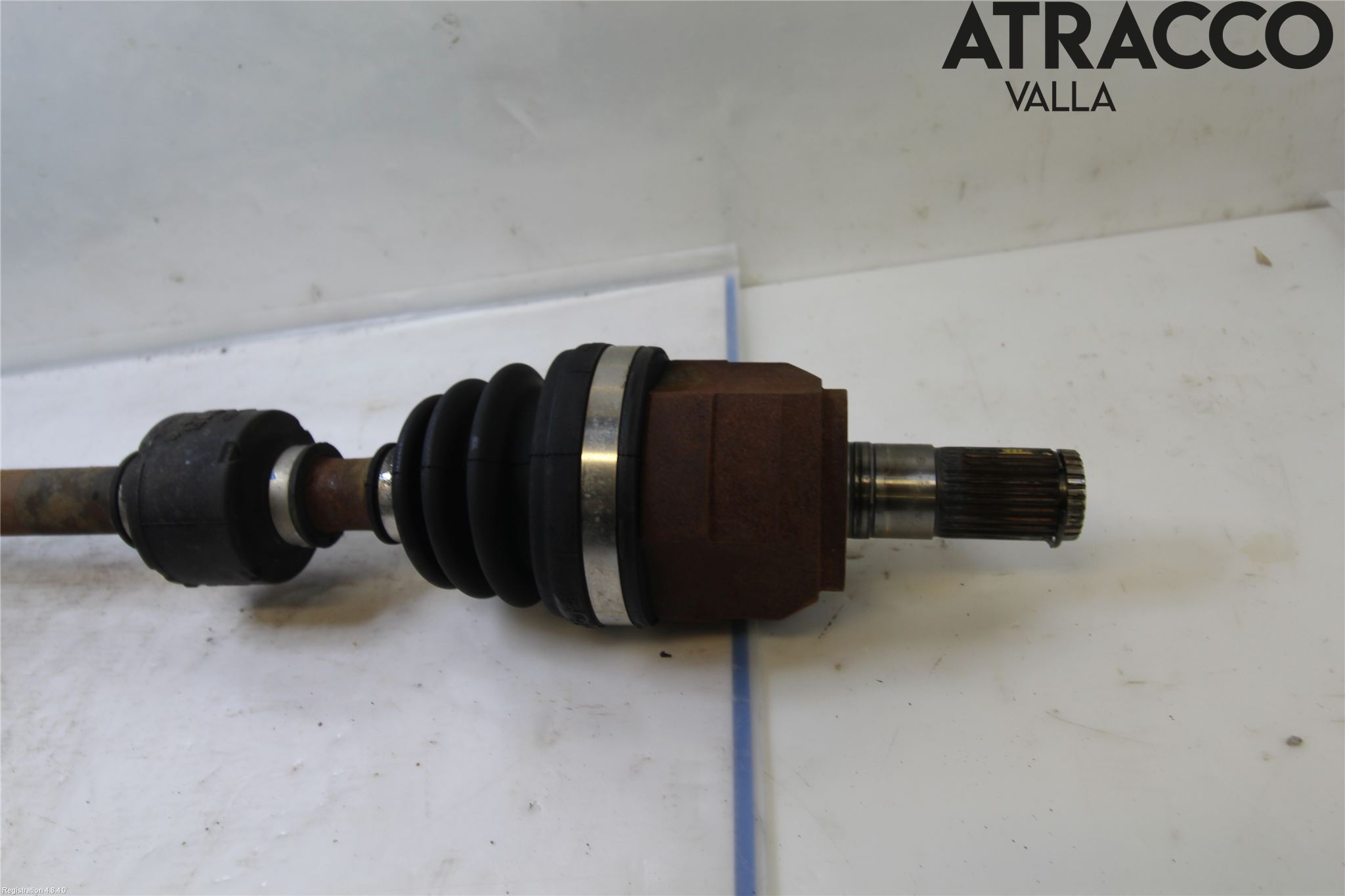 Hyundai i30 GD 13-17 Drivaxel Fram Vänster