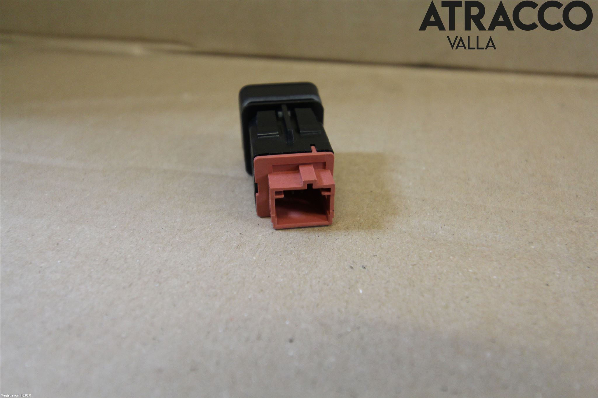 Citroen C4 II 11-18 Strömställare Tanklucka