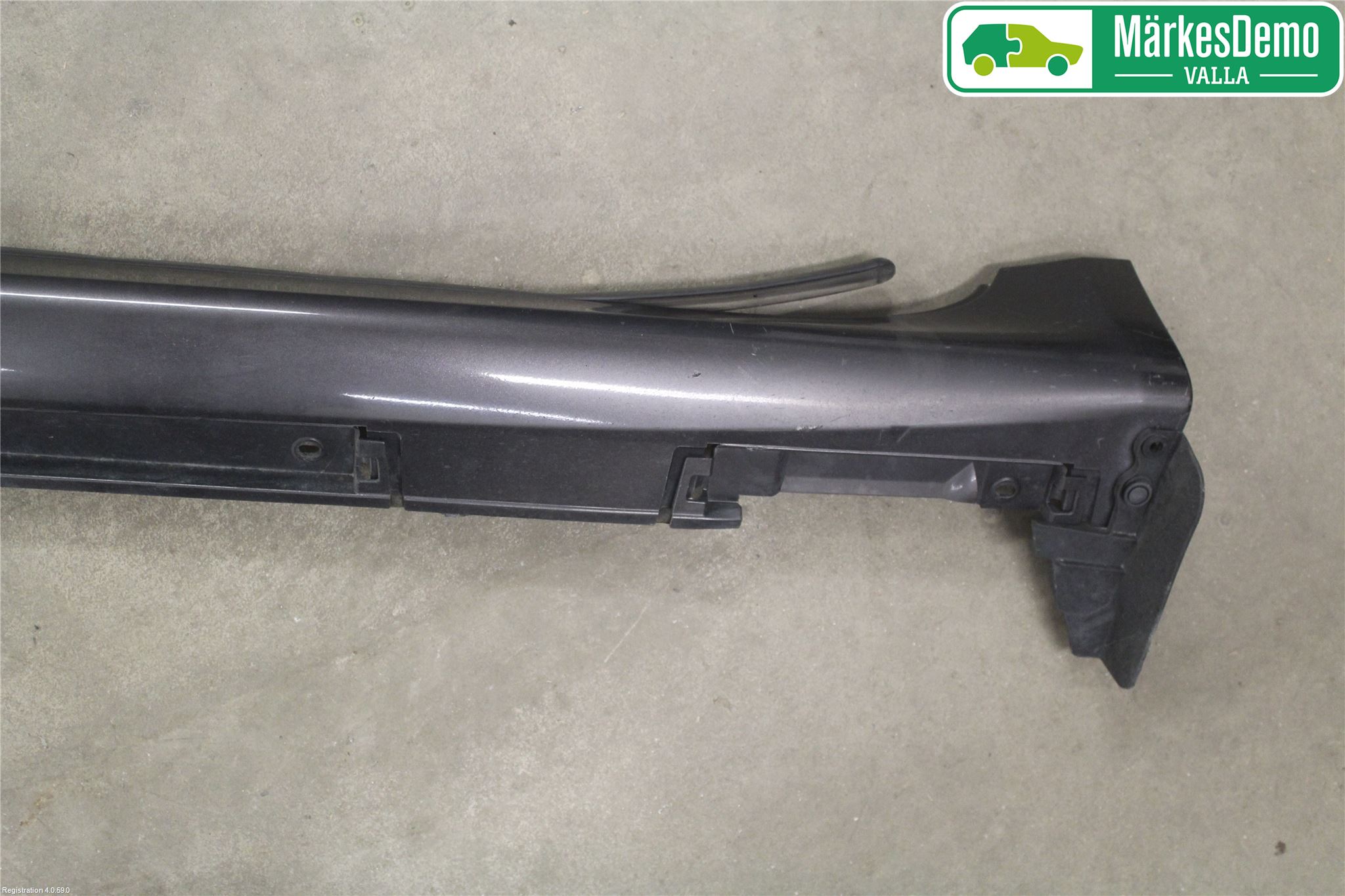 Lexus IS 220d/250/350 06-13 Sidokjol Vä