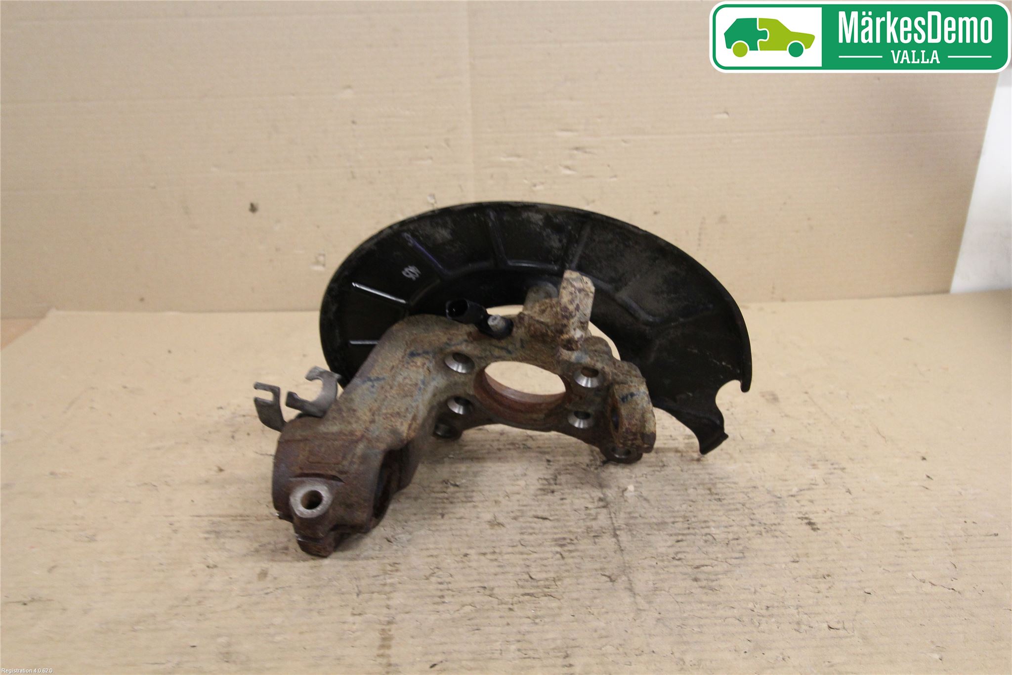 Volkswagen VW CADDY 16-20 Styrspindel Lagerhus Hö
