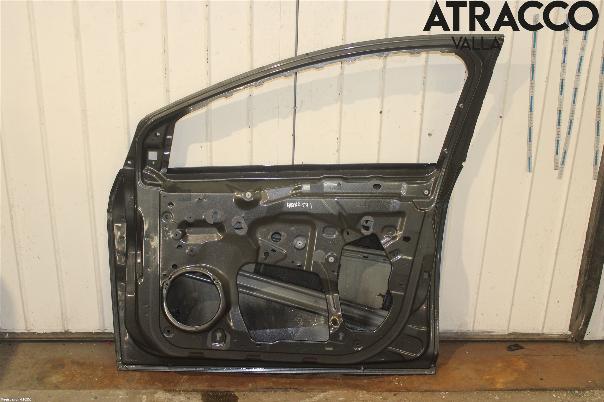 Ford FOCUS 15-18 Dörr Fram Höger