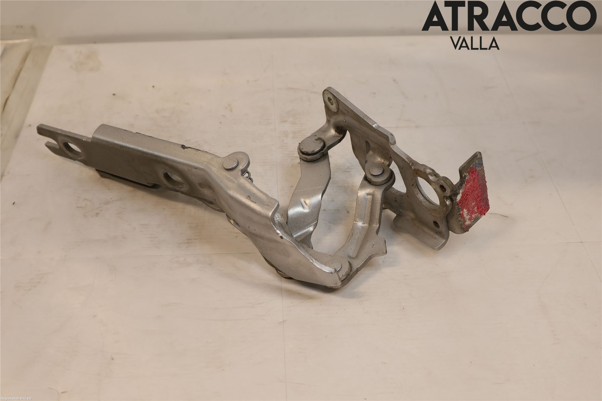 Fiat FREEMONT Huvgångjärn