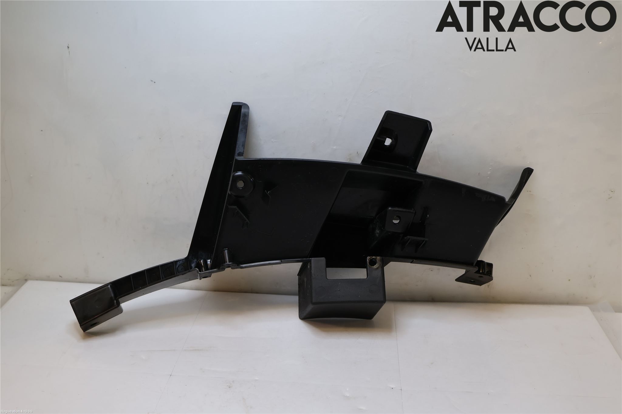 Jaguar F-PACE Stötfångarfäste Fram Vä