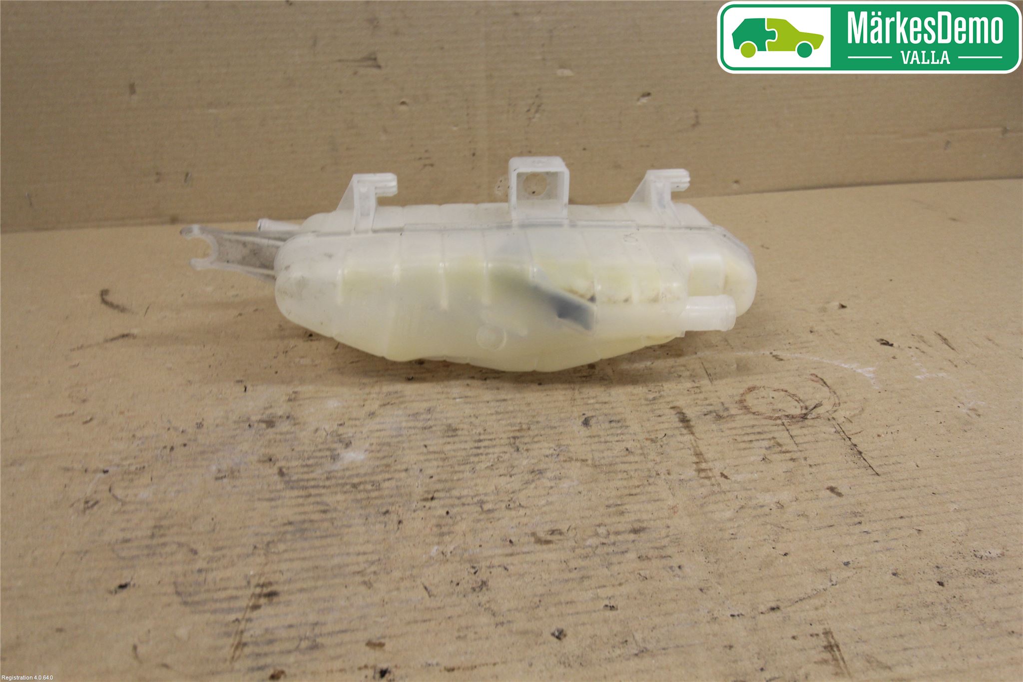 Renault CLIO III  09-12 Expansionstank