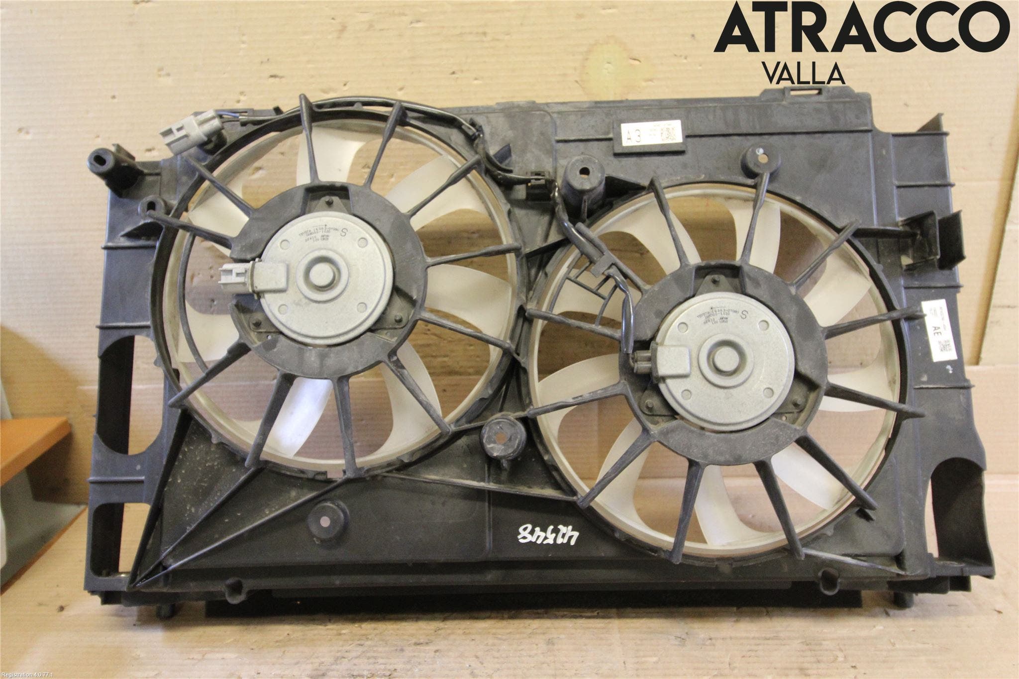 Toyota AURIS 13-19 Kylfläkt El