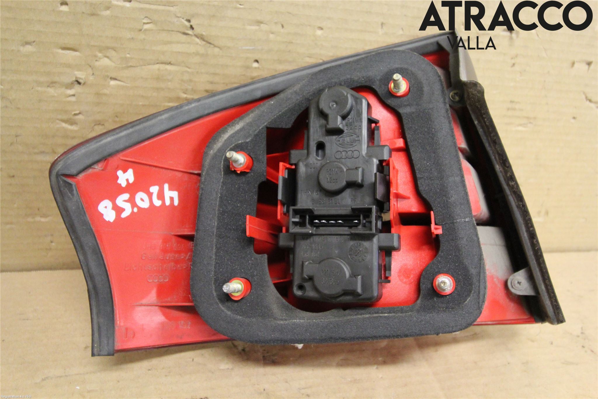 Audi A6/S6     97-05 Bakljus Höger