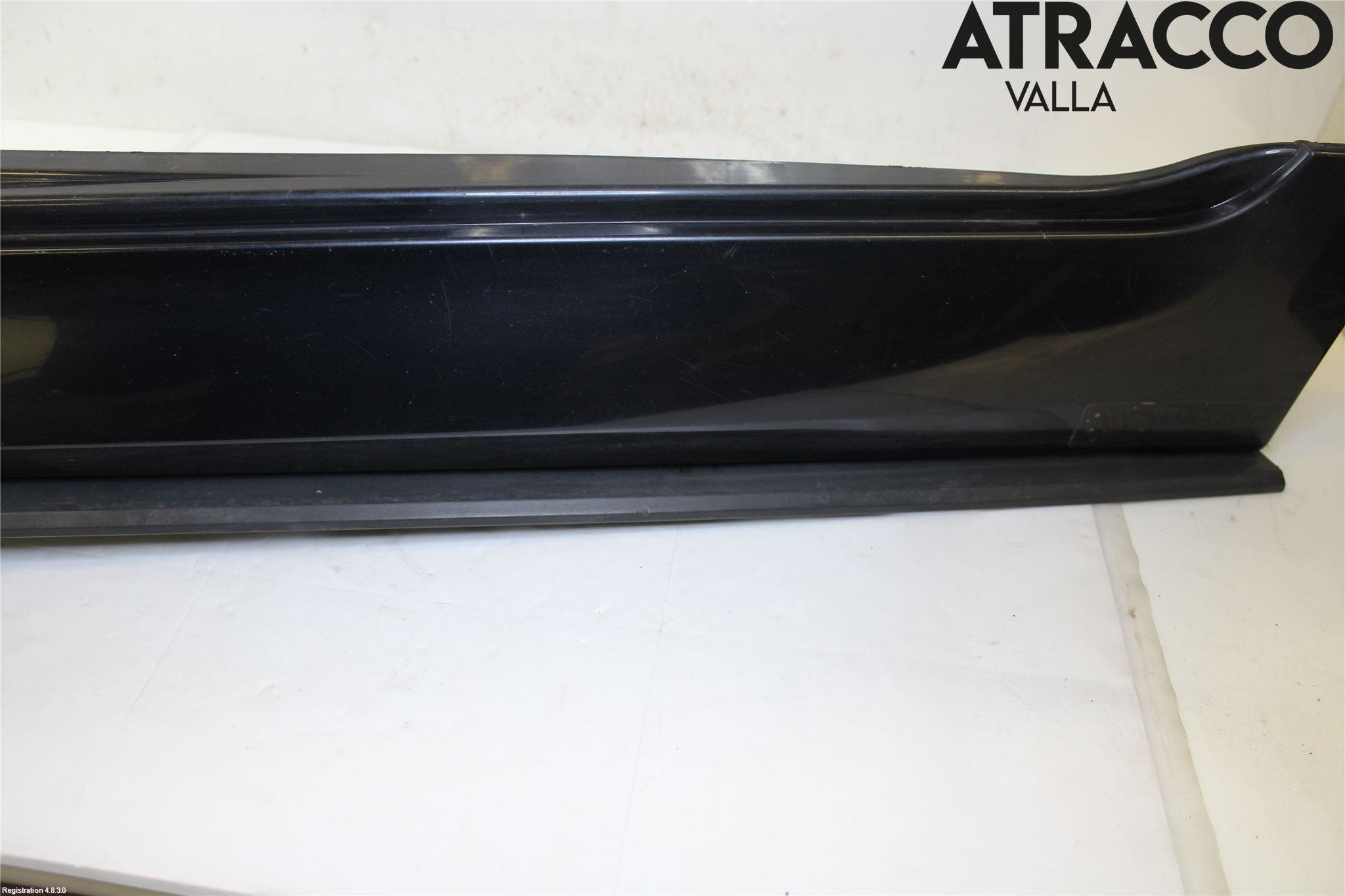 BMW 5 F10/F11/F18 09-17 Sidokjol Vä