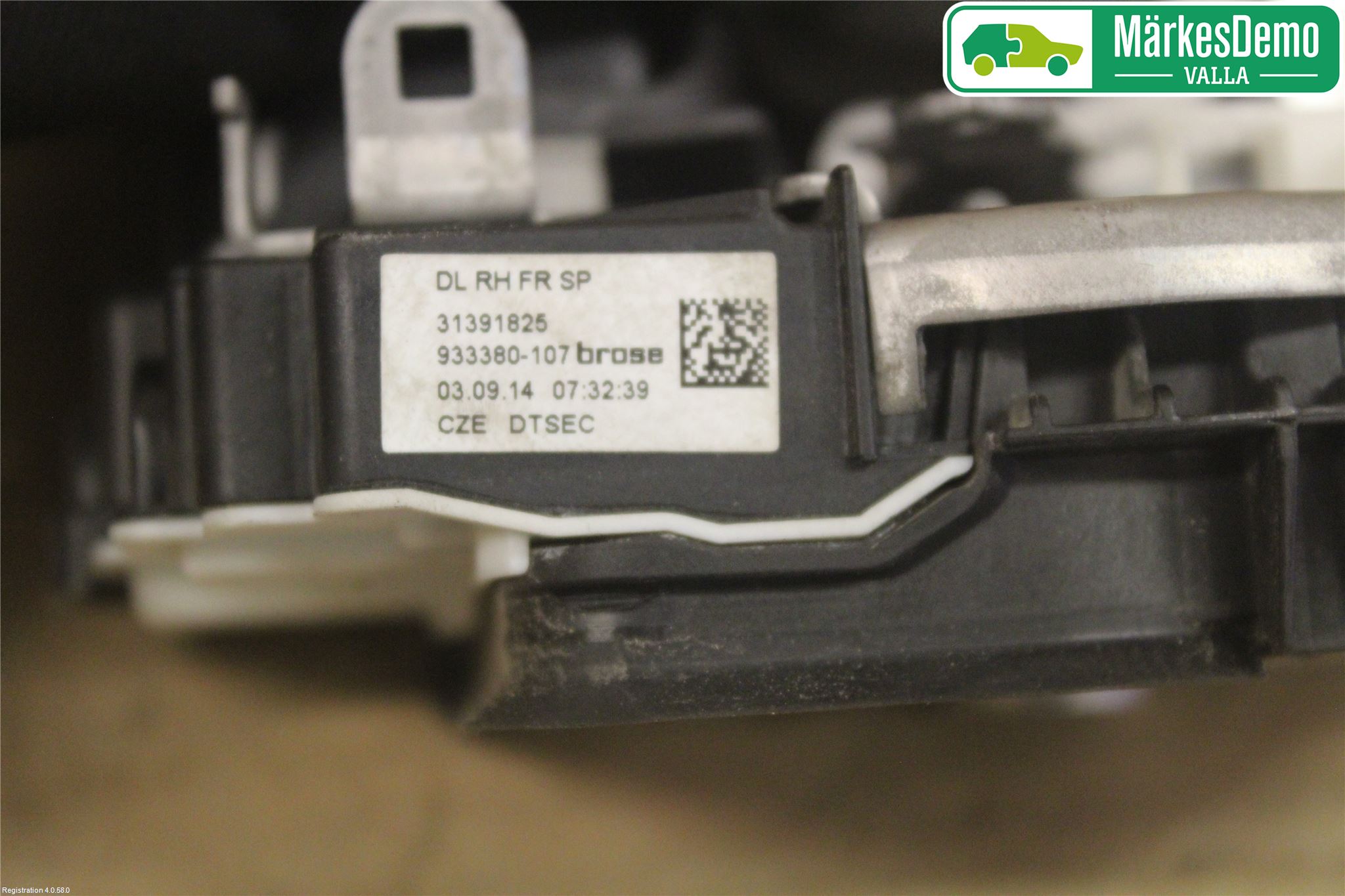 Volvo V40 12-19 Låskista-Dörrlås