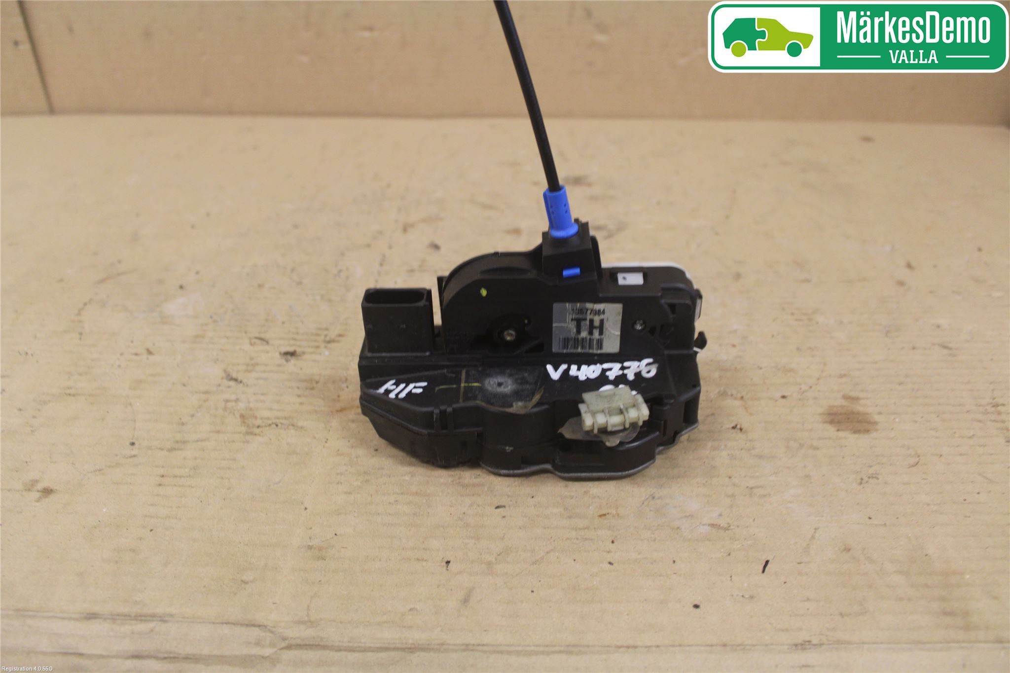 Opel ASTRA J 10-15 Låskista-Dörrlås